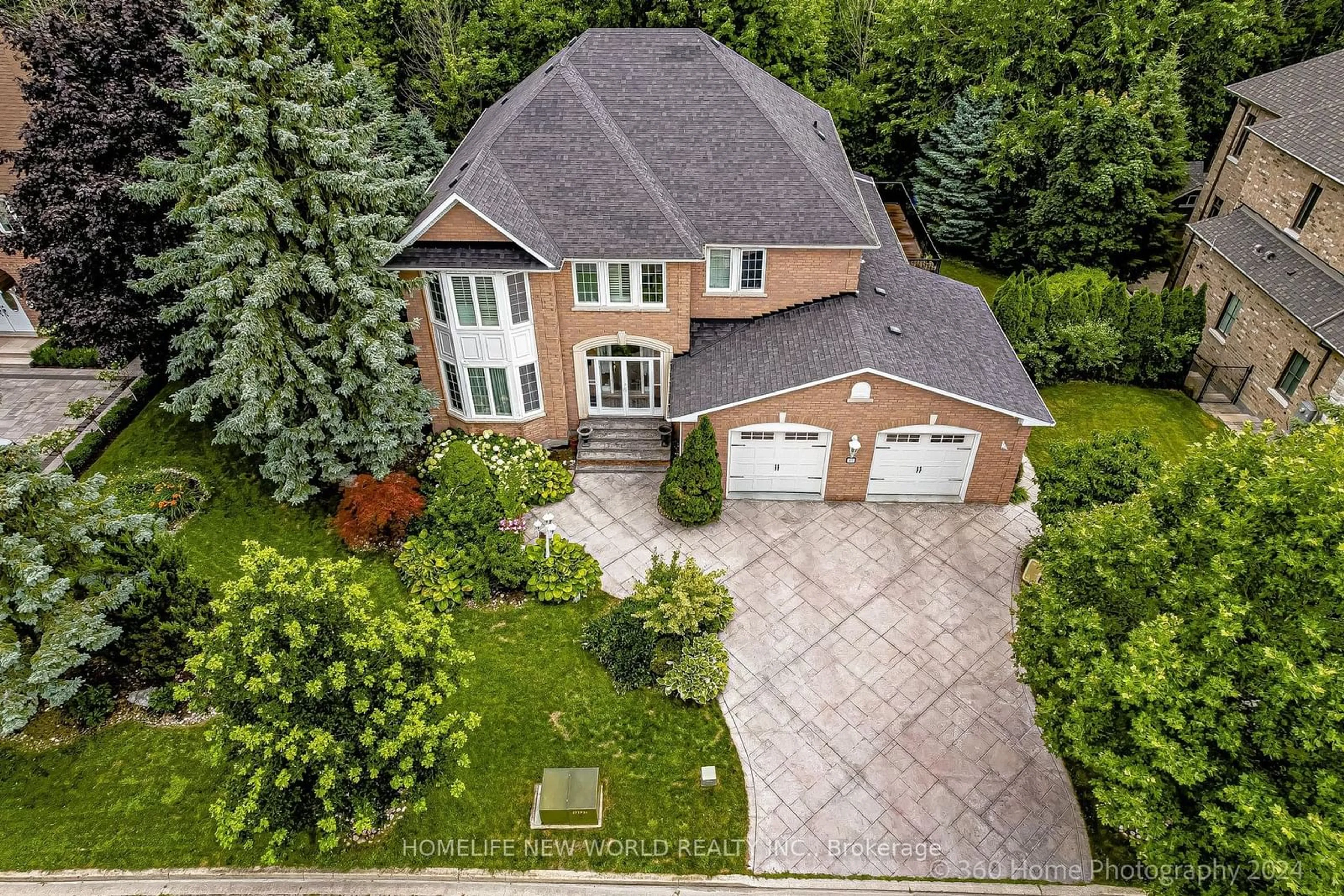 Home with brick exterior material for 37 Heatherwood Cres, Markham Ontario L3R 8W6