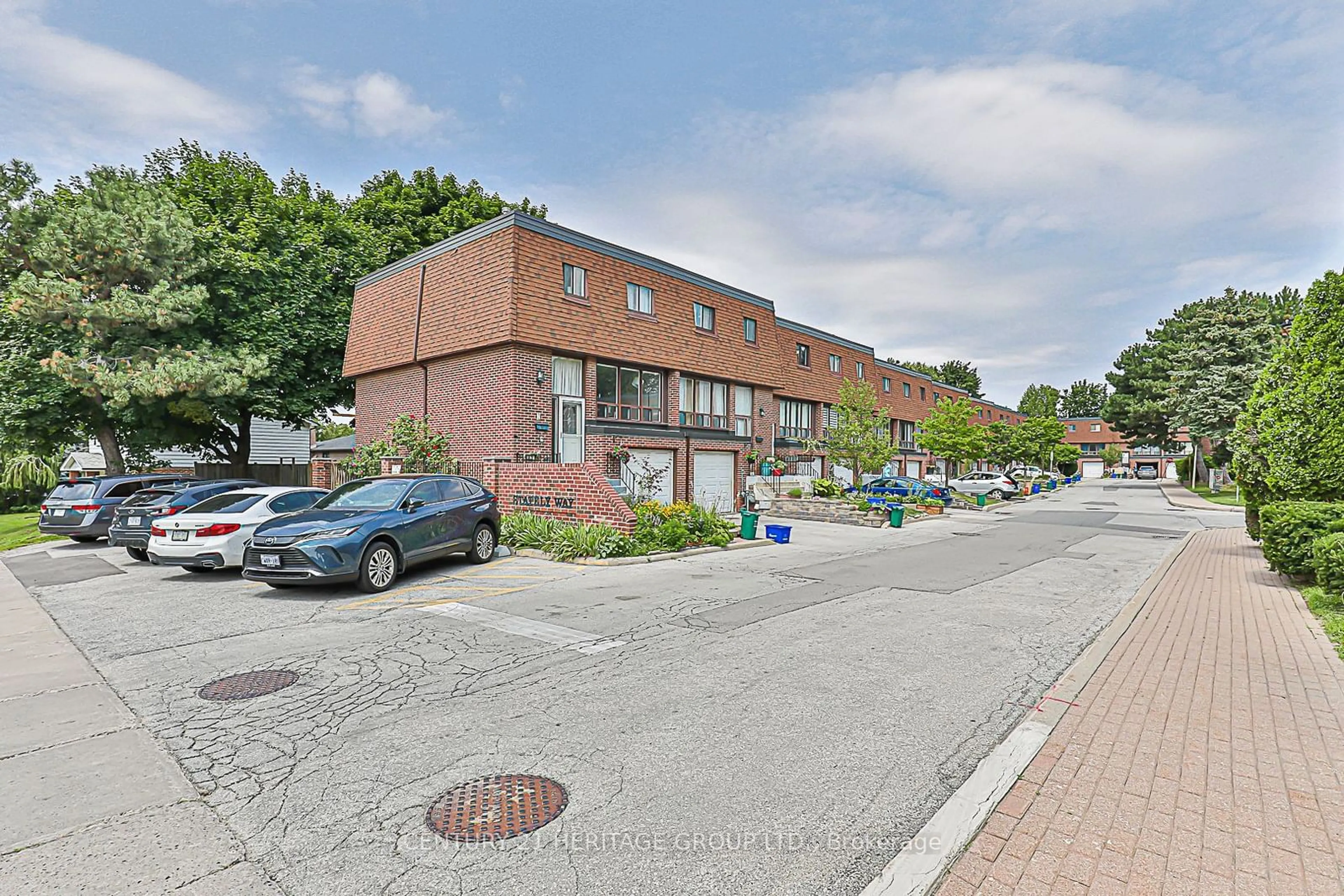 Street view for 12 Stately Way, Markham Ontario L3T 3Z8