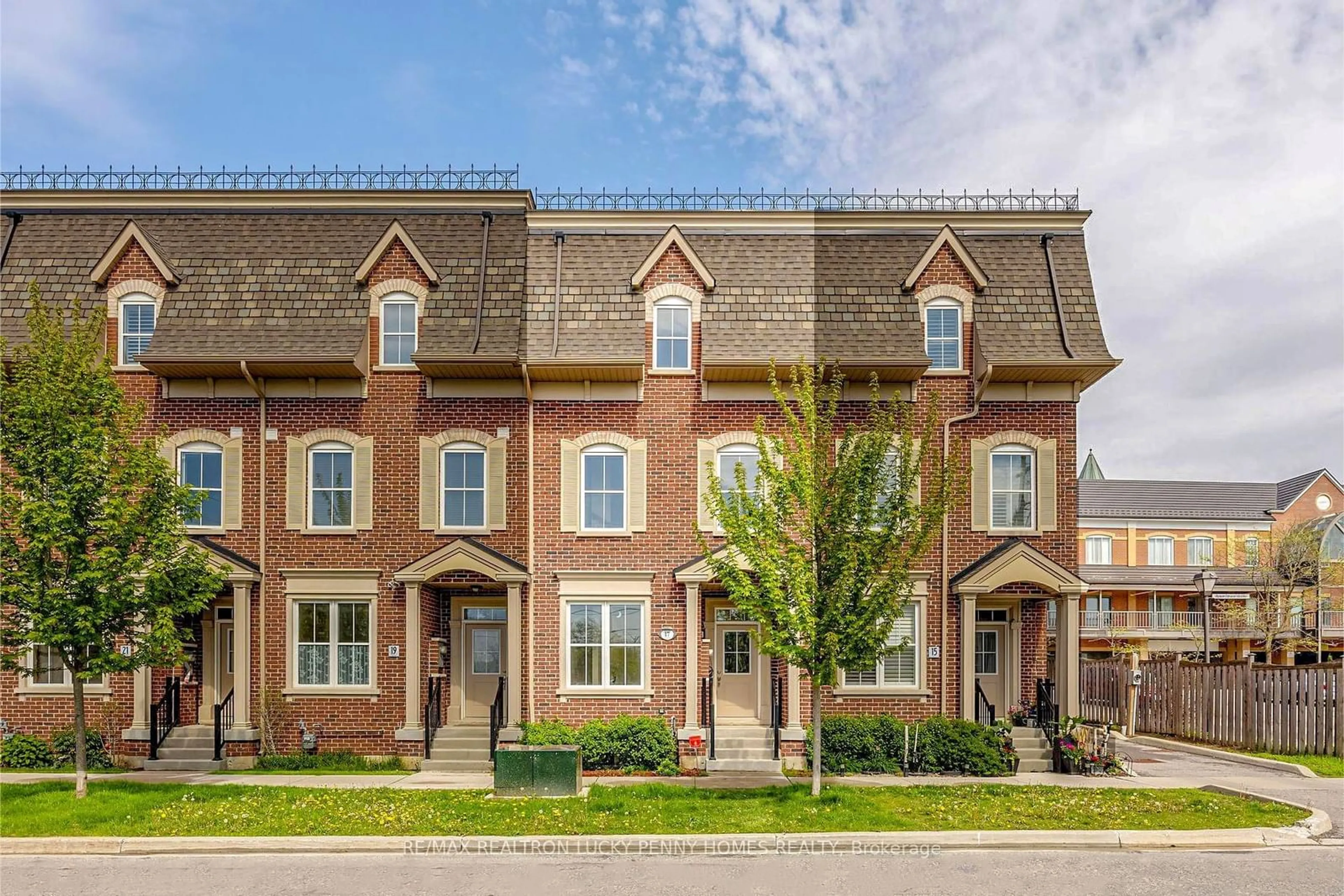 Home with brick exterior material for 17 Water St, Markham Ontario L3P 1N3