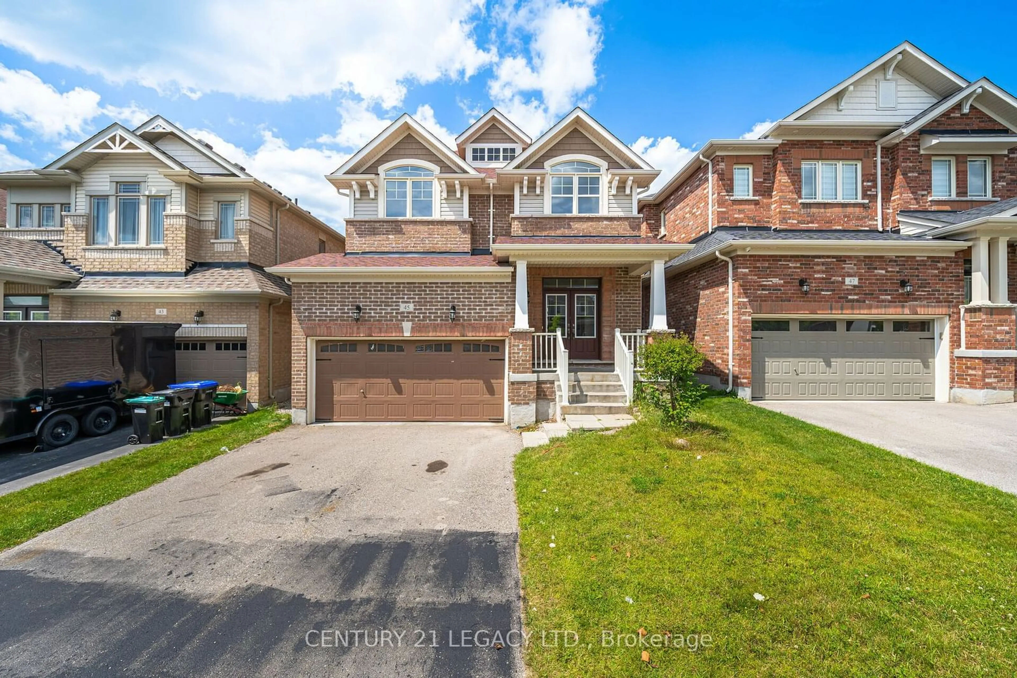 Home with brick exterior material for 45 Atkinson Cres, New Tecumseth Ontario L0L 1L0