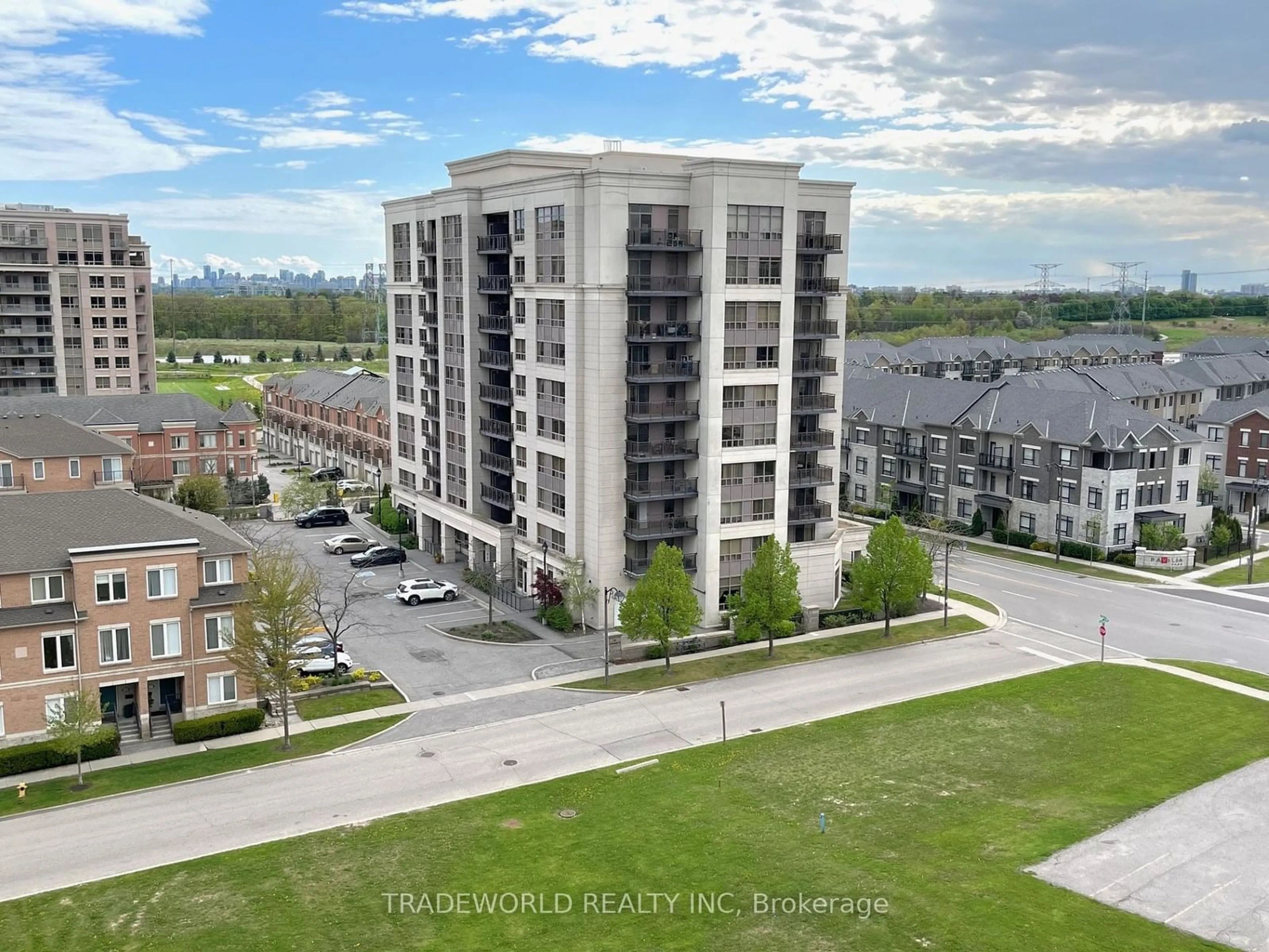A pic from exterior of the house or condo for 48 Suncrest Blvd #1008, Markham Ontario L3T 7Y5