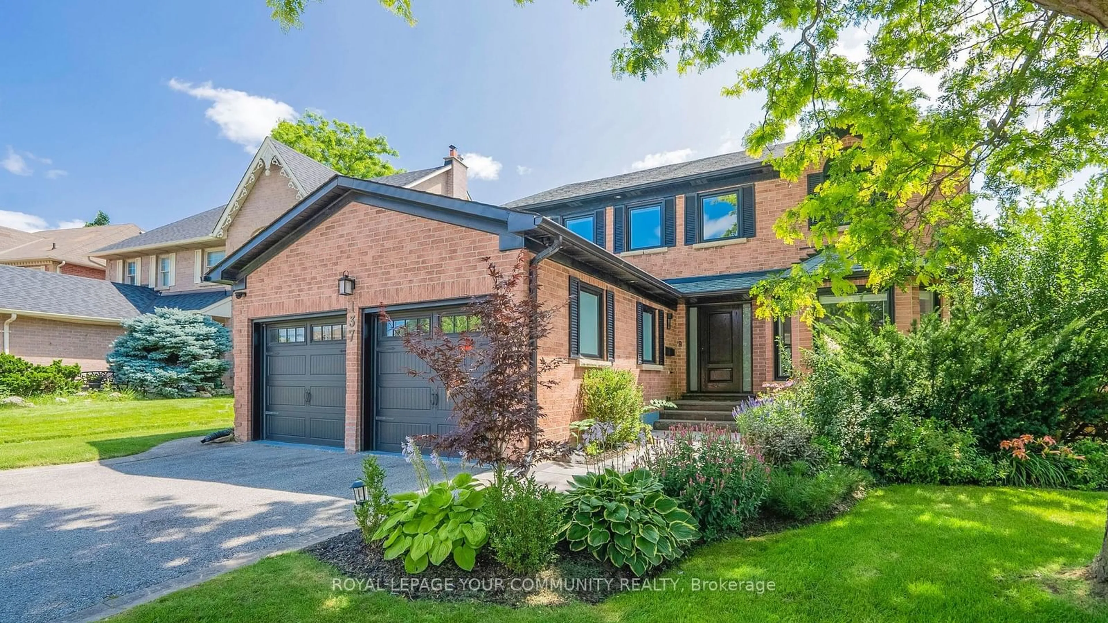 Home with brick exterior material for 137 Longwater Chse, Markham Ontario L3R 6C3