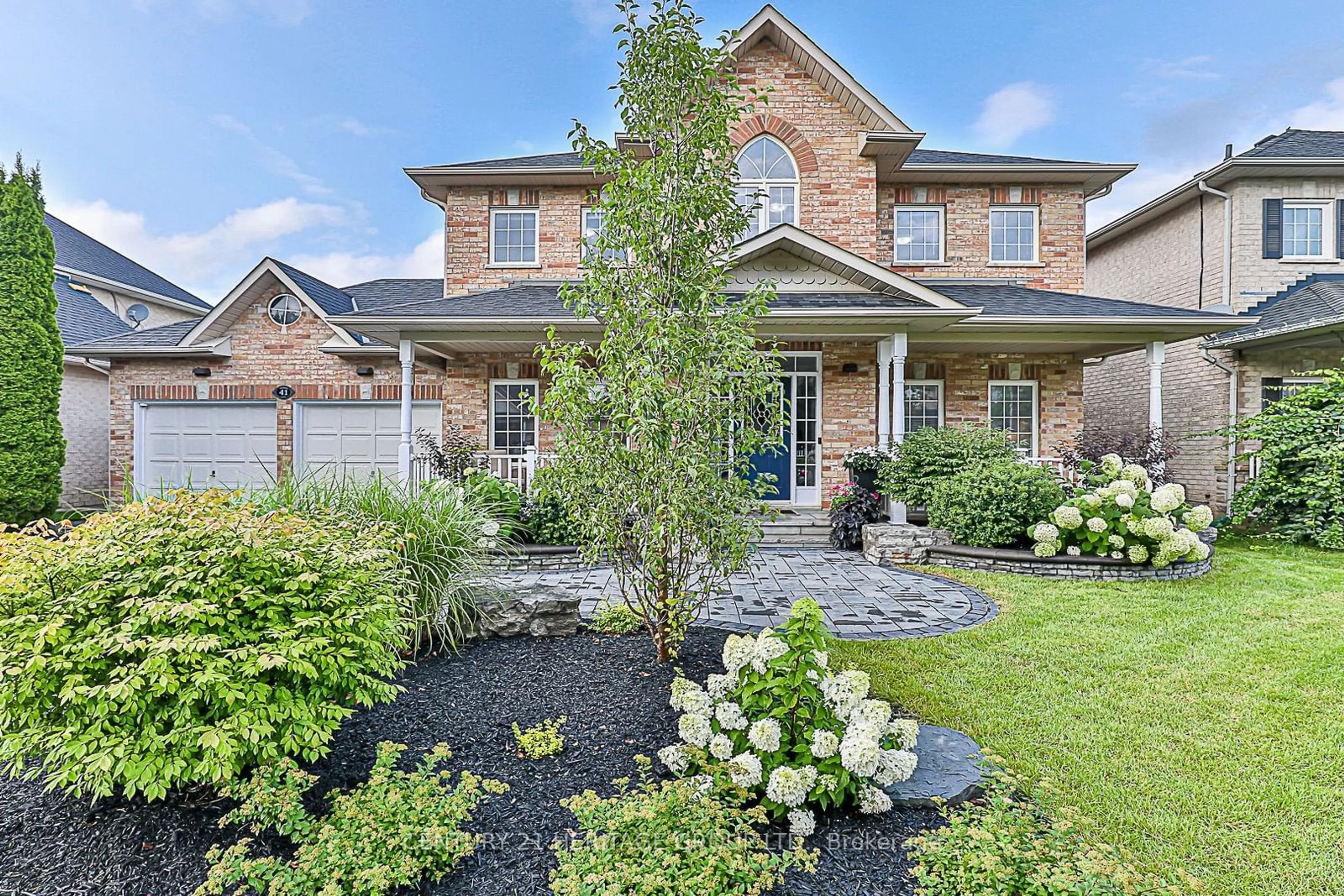 Home with brick exterior material for 41 Nelkydd Lane, Uxbridge Ontario L9P 1Z8