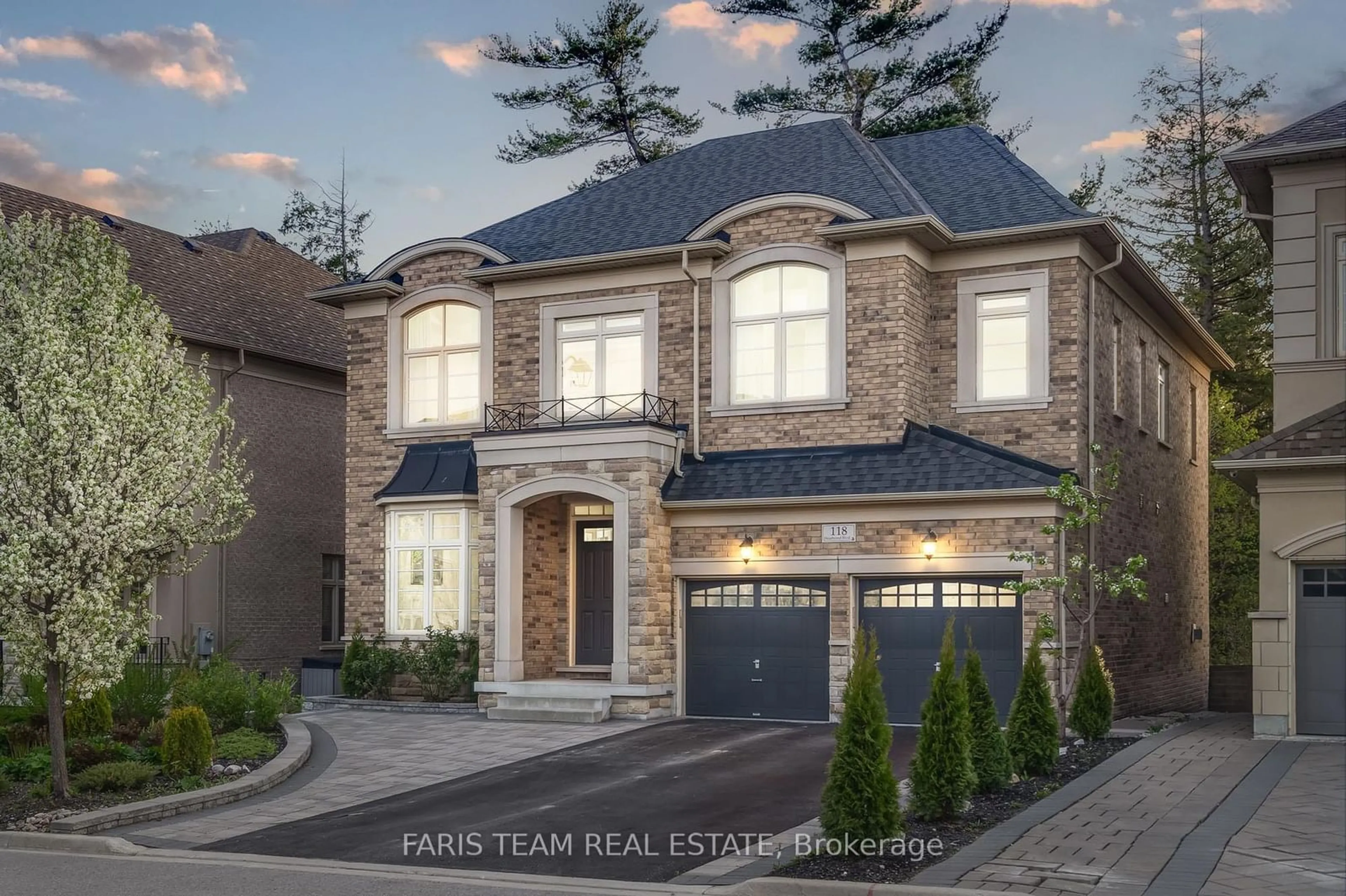Home with brick exterior material for 118 Headwind Blvd, Vaughan Ontario L4H 4C7