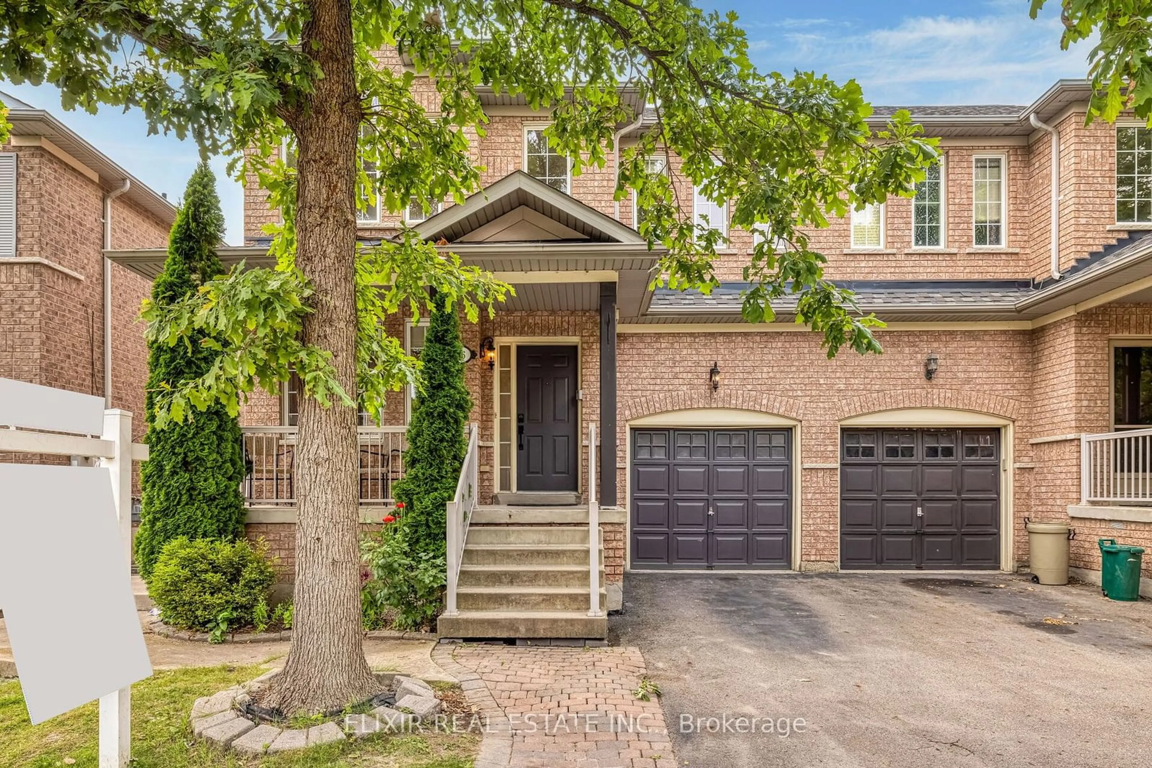 Home with brick exterior material for 36 Montreaux Cres, Vaughan Ontario L4H 2X9
