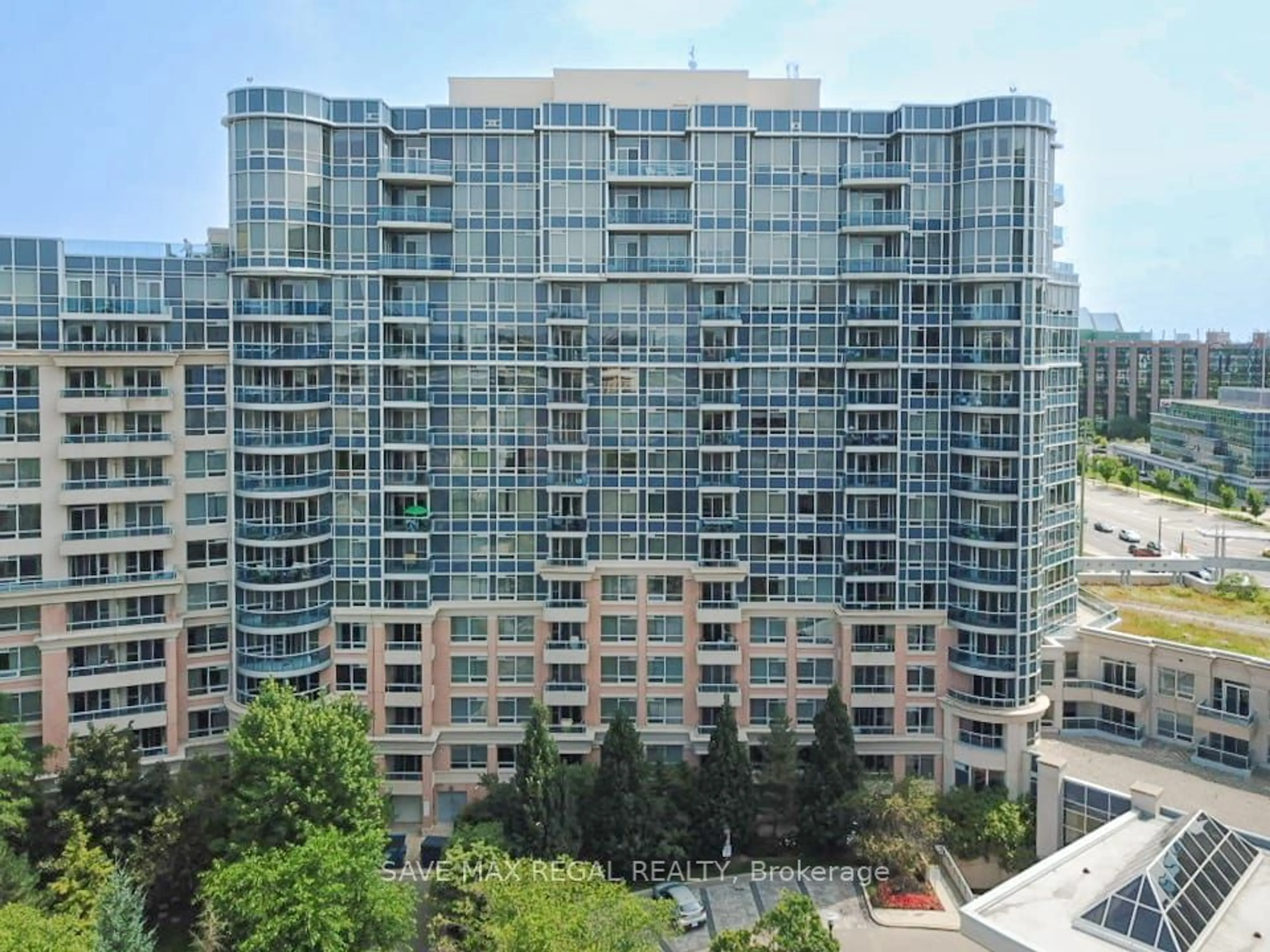 A pic from exterior of the house or condo for 33 Cox Blvd #711, Markham Ontario L3R 8A6