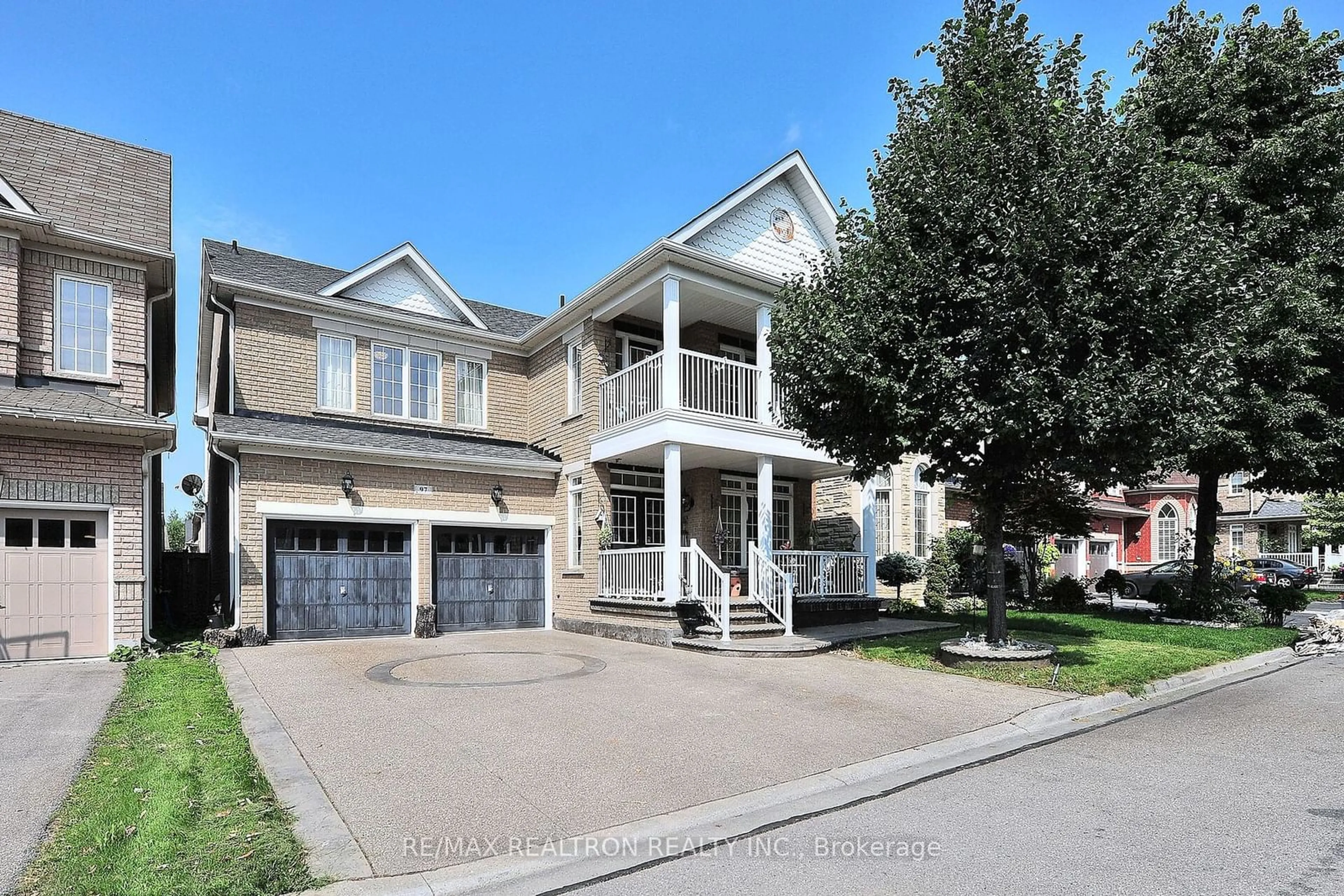 A pic from exterior of the house or condo for 97 Geddington Cres, Markham Ontario L6B 0M6