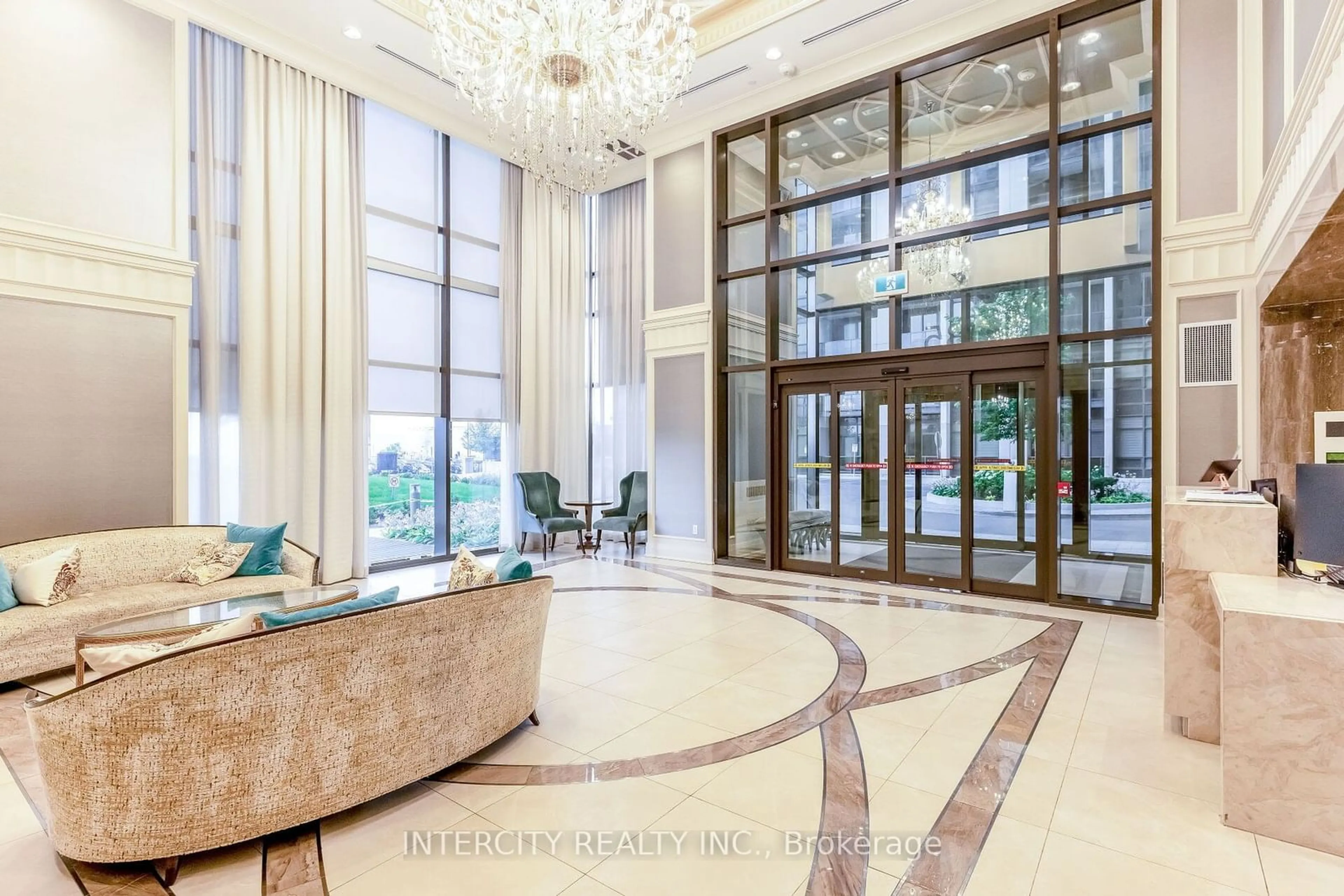 Indoor lobby for 9085 Jane St #1802, Vaughan Ontario L4K 0L8