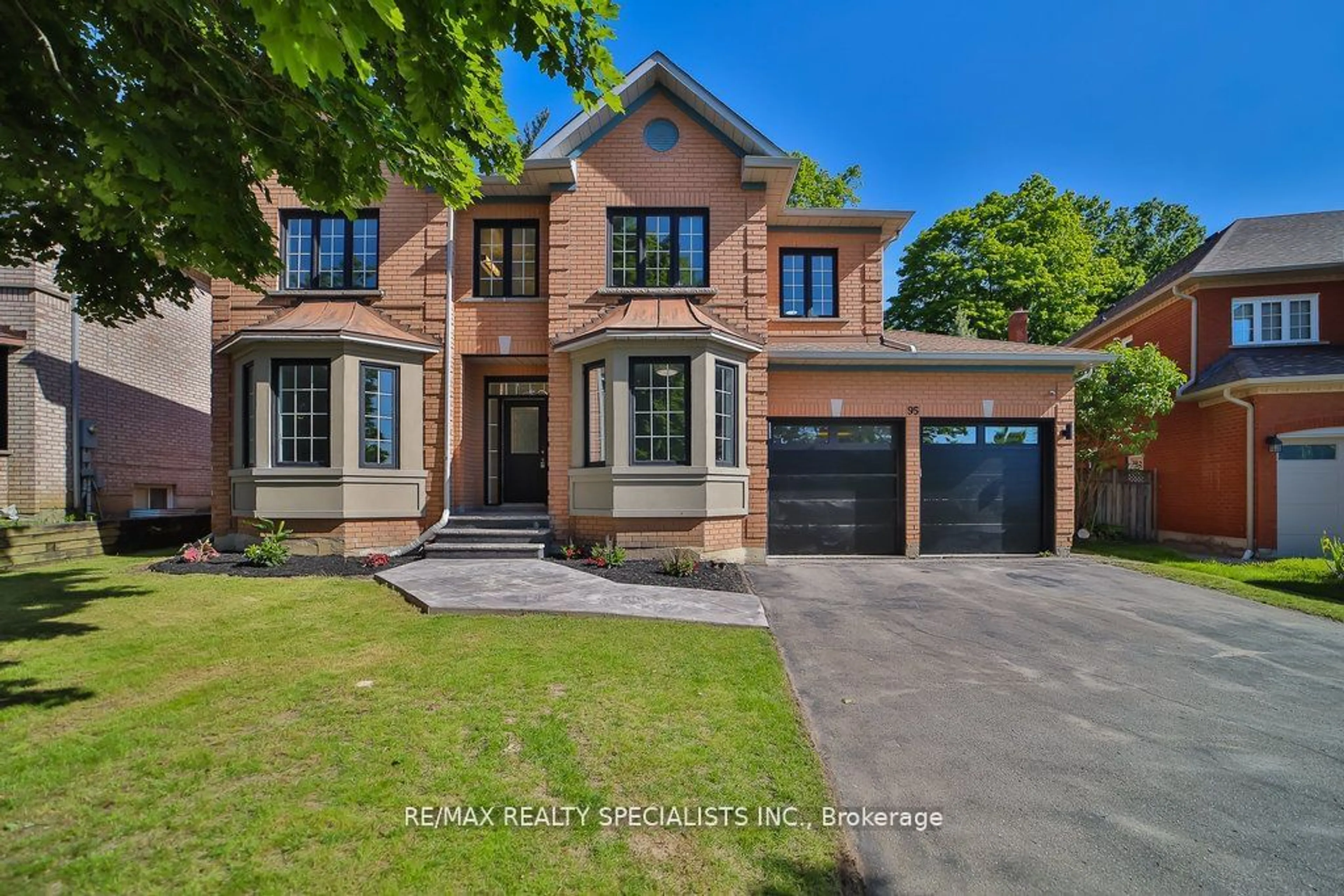 Home with brick exterior material for 95 Luba Ave, Richmond Hill Ontario L4S 1G7