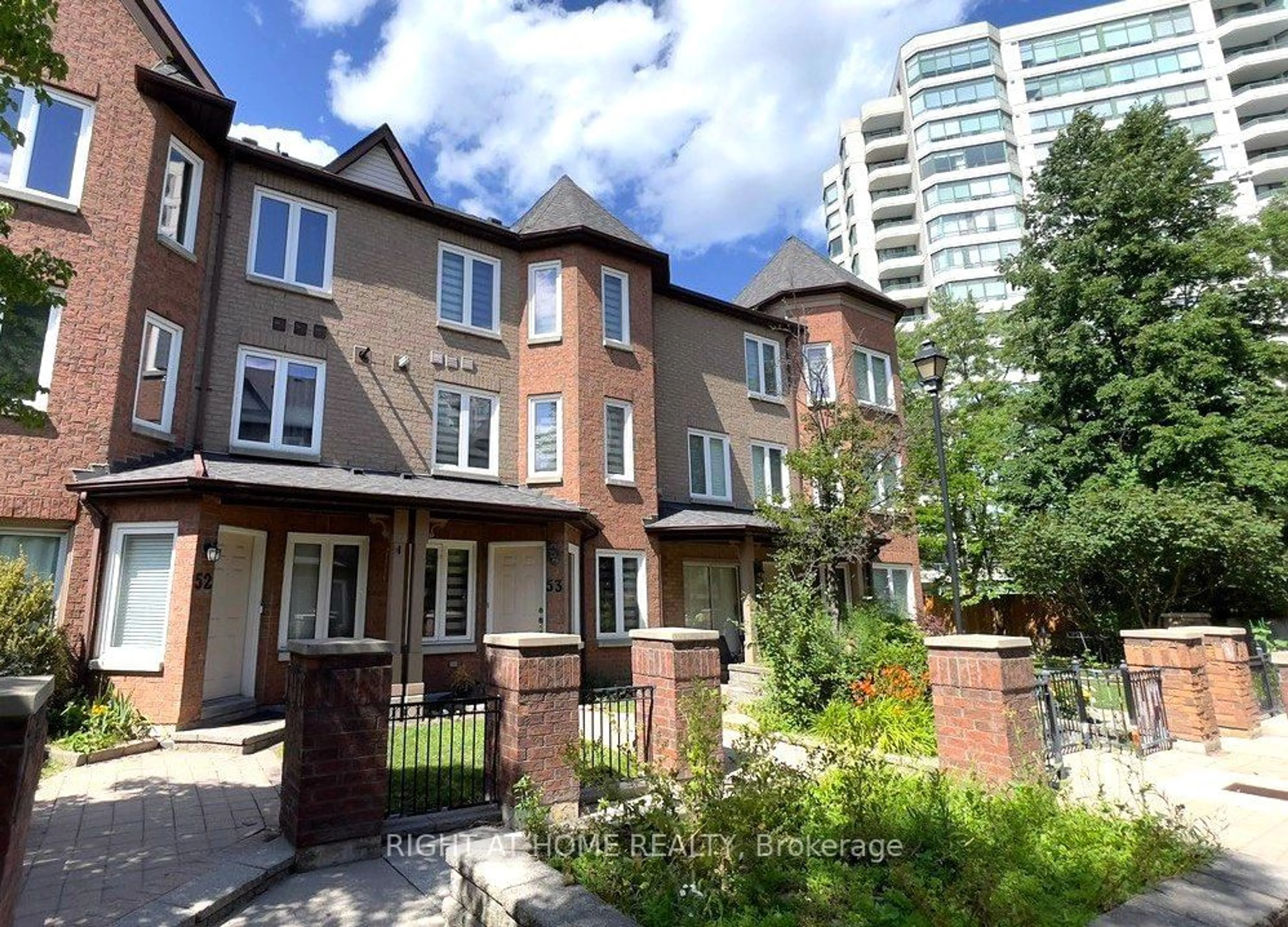 A pic from exterior of the house or condo for 735 New Westminster Dr #53, Vaughan Ontario L4J 7Y9