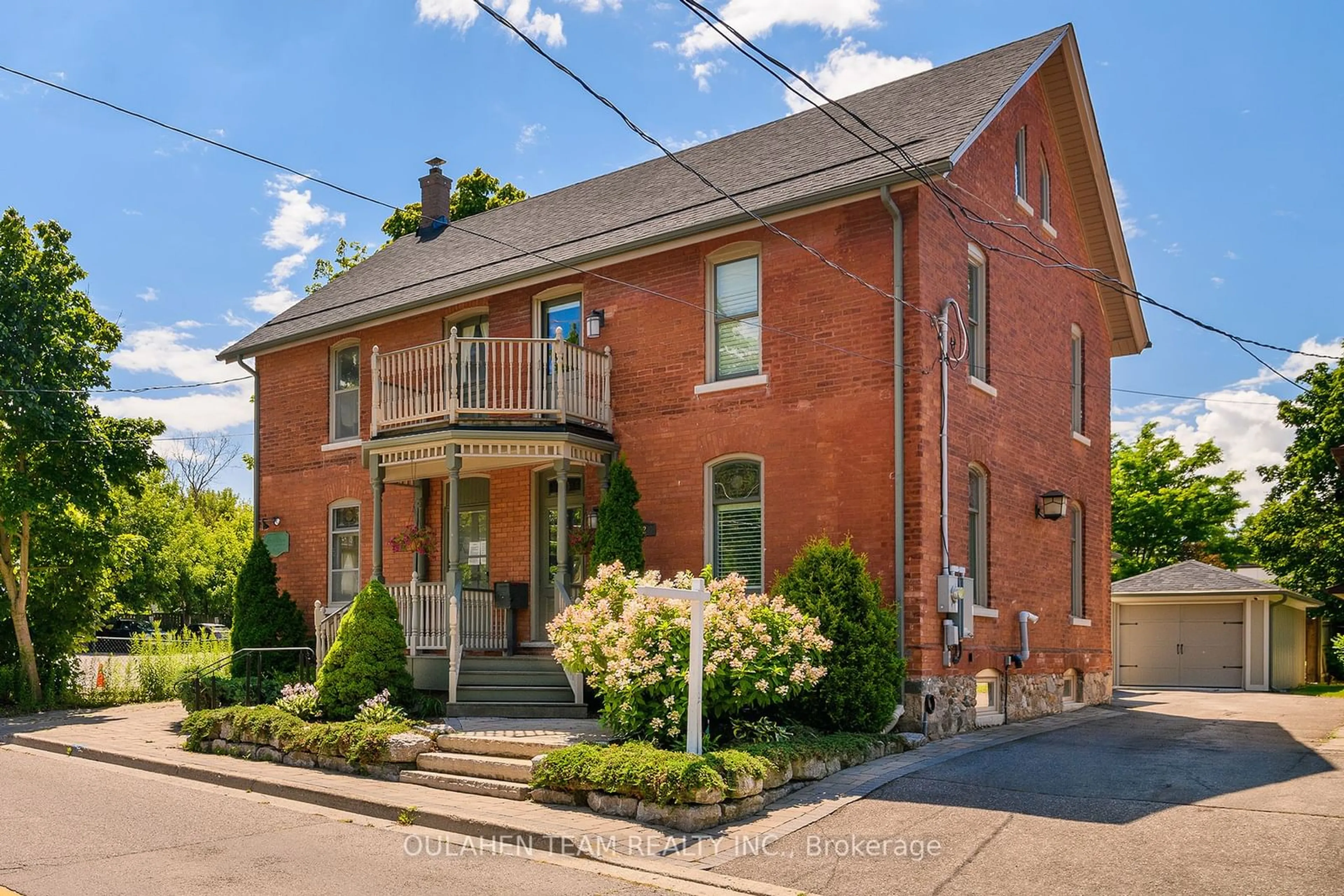 Home with brick exterior material for 12 Church St, Richmond Hill Ontario L4C 1W2