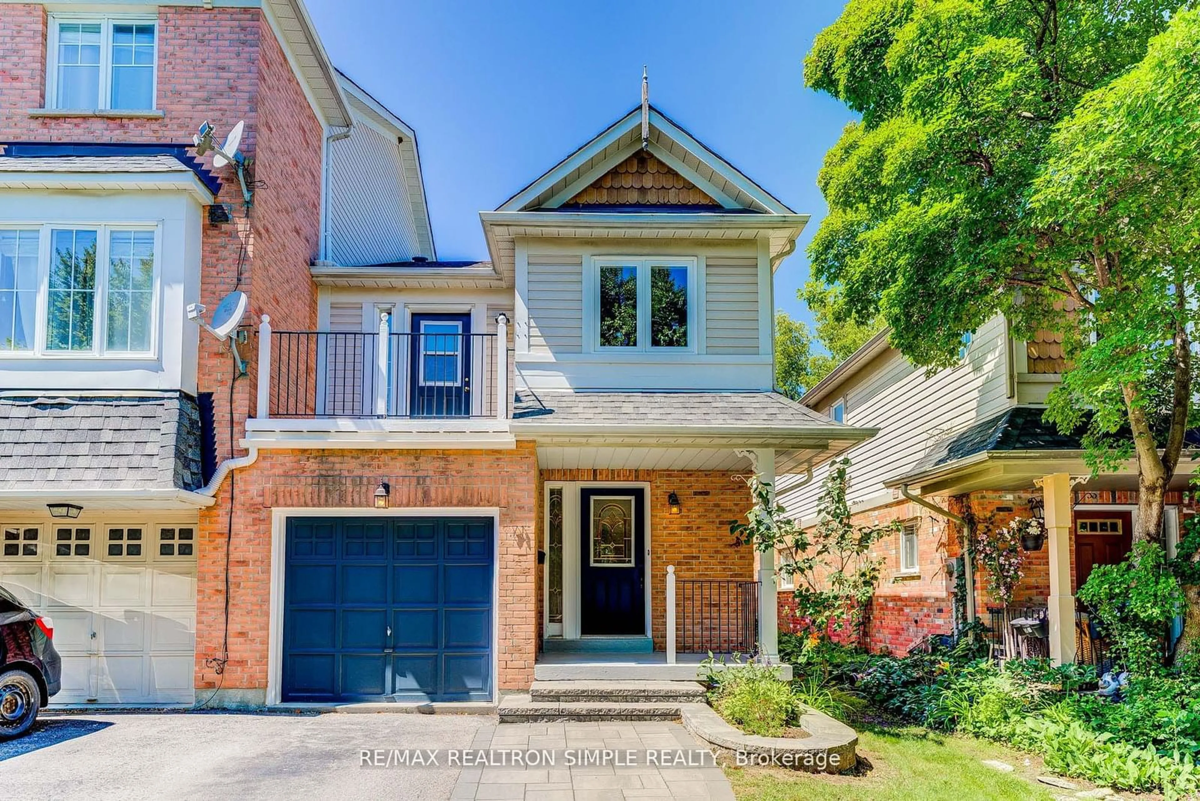 Home with brick exterior material for 71 Schouten Cres, Markham Ontario L3P 7W8