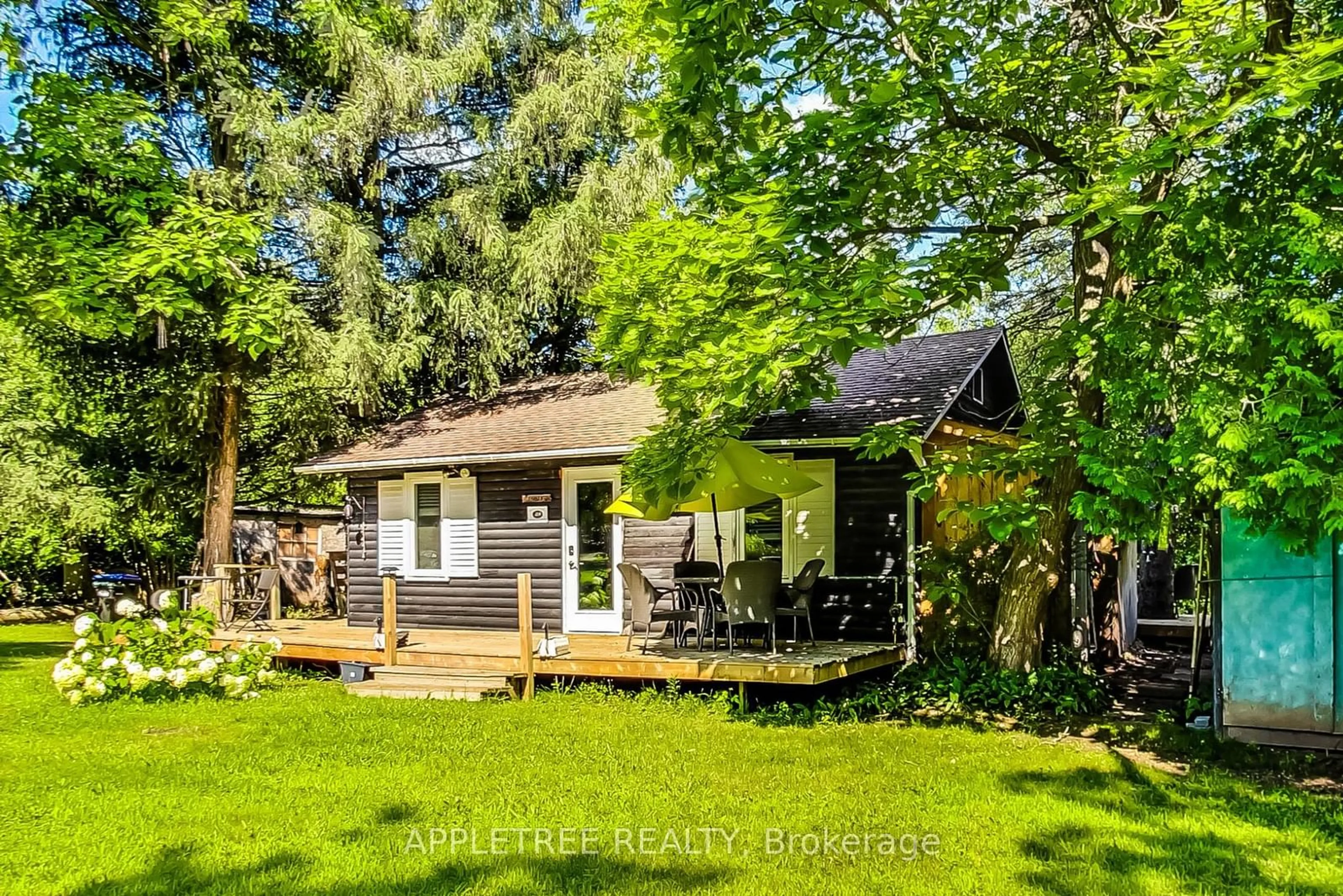 Cottage for 9040 River Rd, Adjala-Tosorontio Ontario L0N 1P0