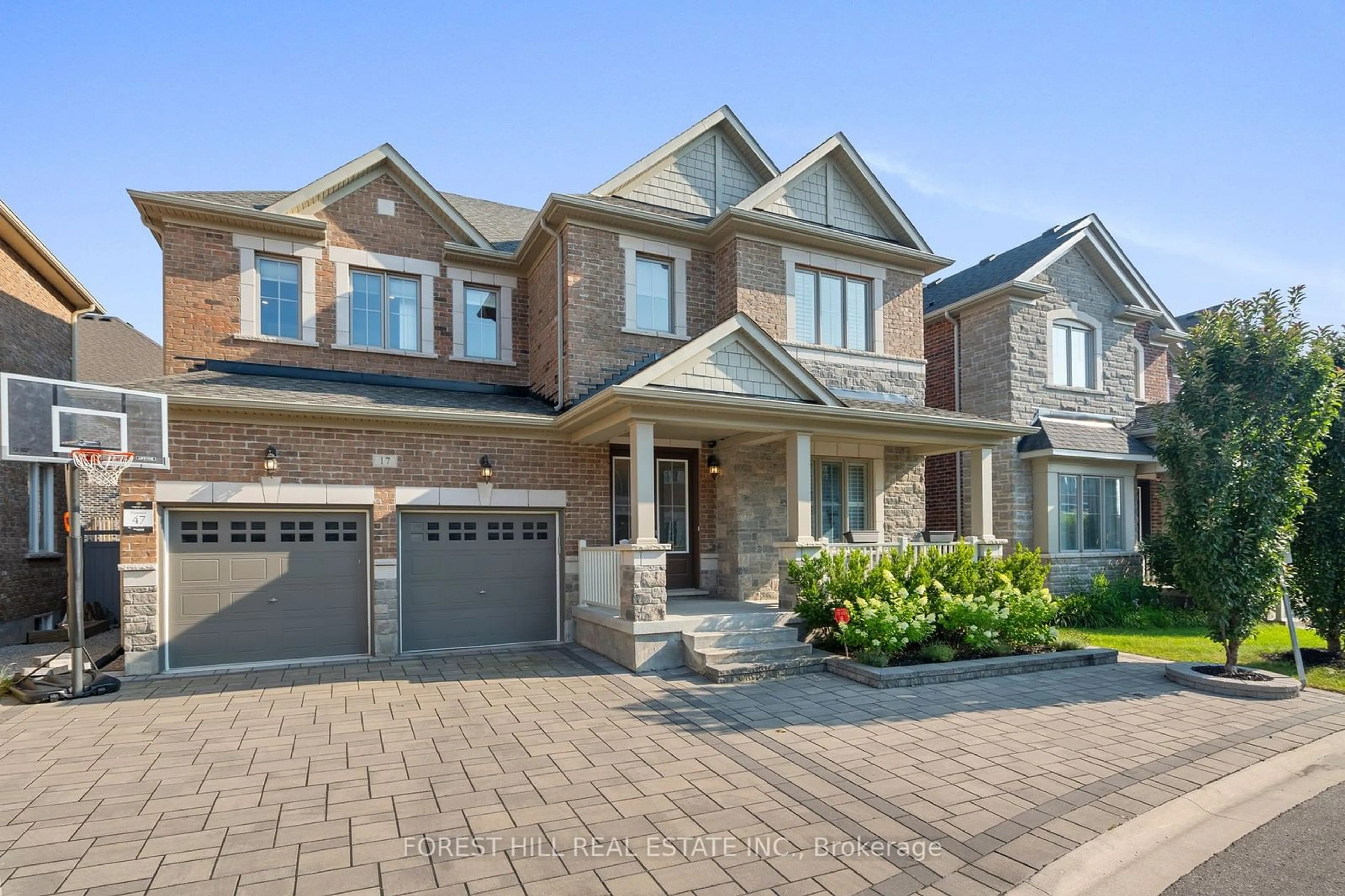 Home with brick exterior material for 17 Ken Sinclair Cres, Aurora Ontario L4G 3J1