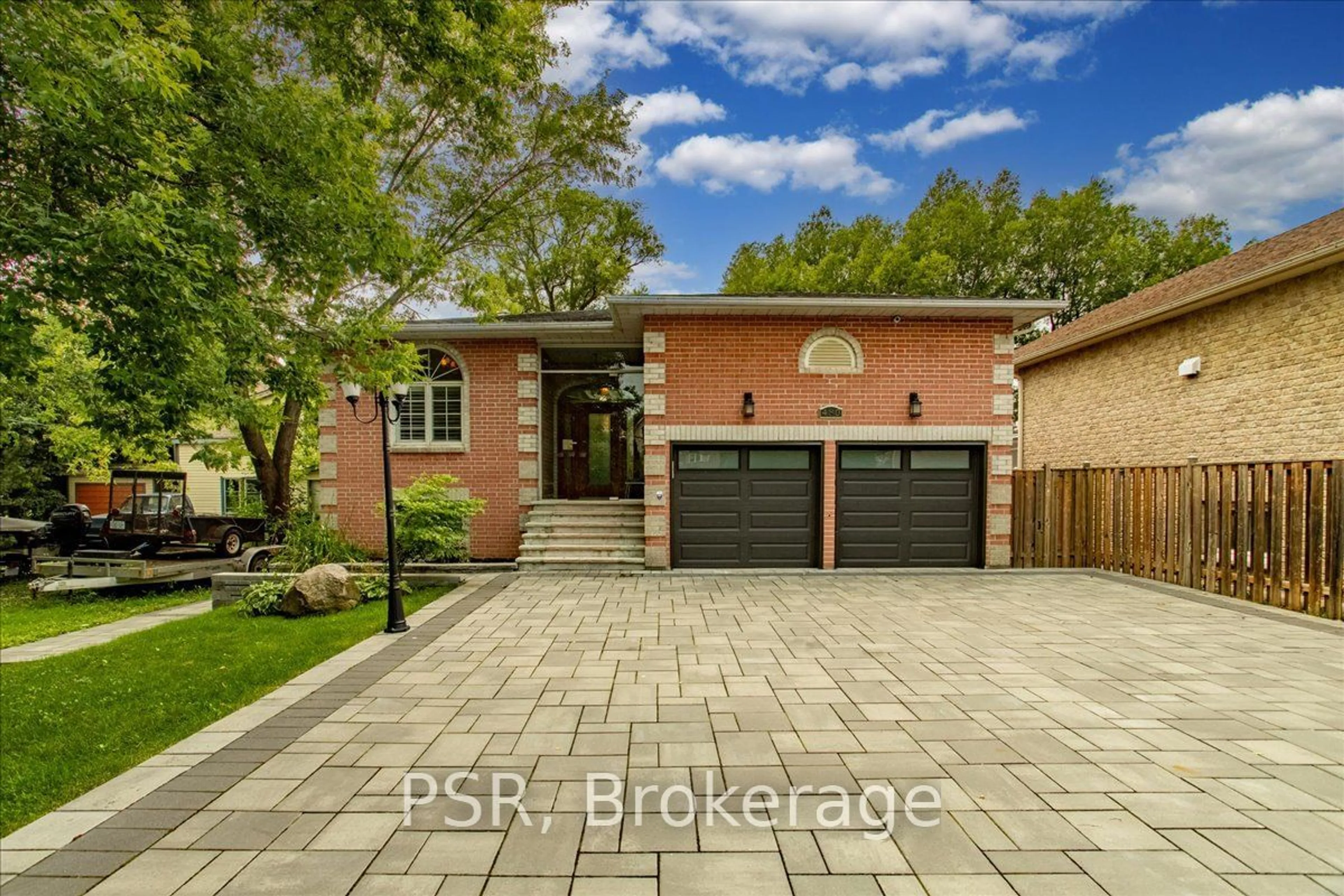 Home with brick exterior material for 480 Lake Dr, Georgina Ontario L4P 1R4