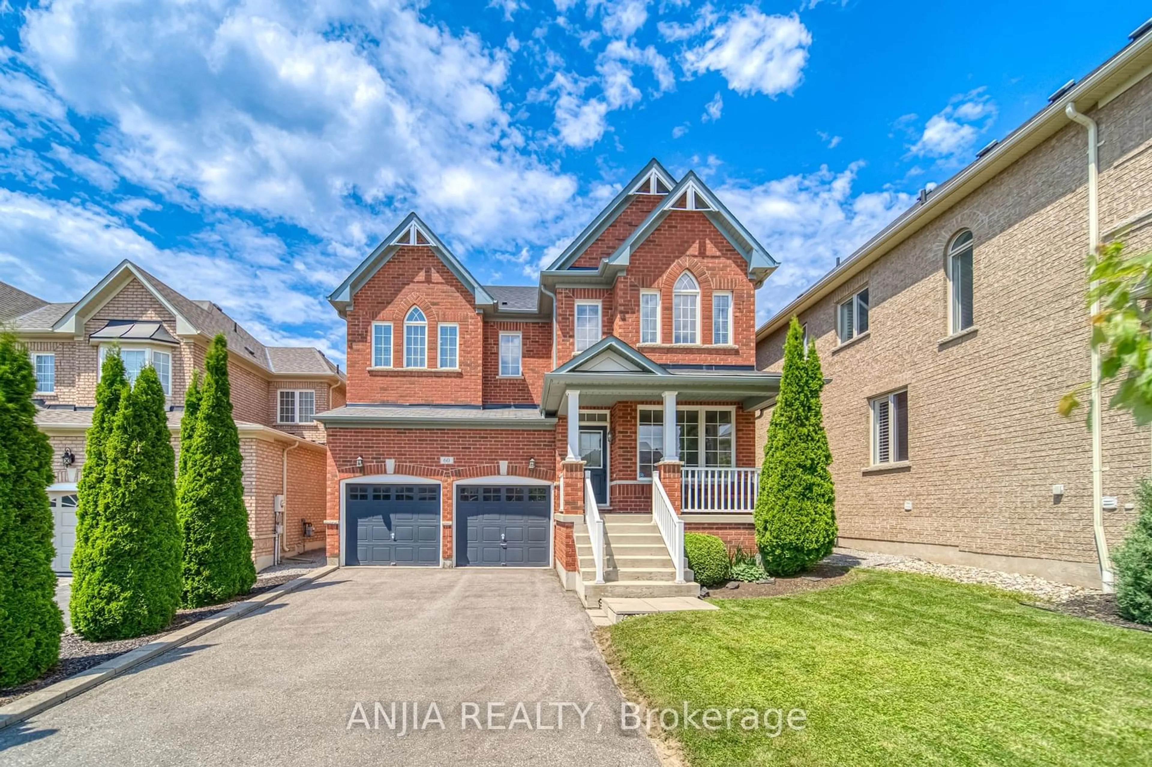 Home with brick exterior material for 60 Filbert Crt, Whitchurch-Stouffville Ontario L4A 0R7