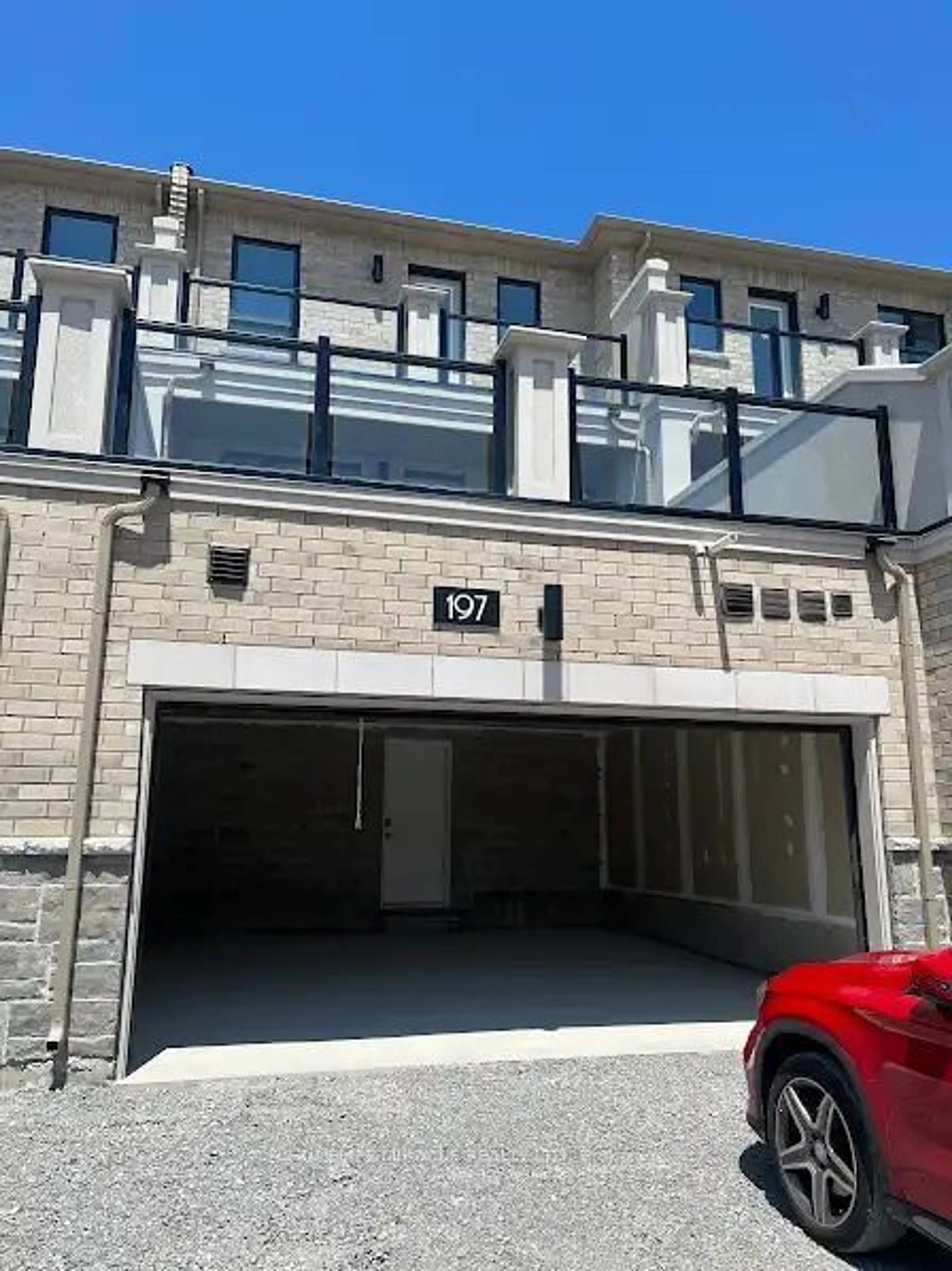 A pic from exterior of the house or condo for 197 Mumbai Dr, Markham Ontario L3S 0G5