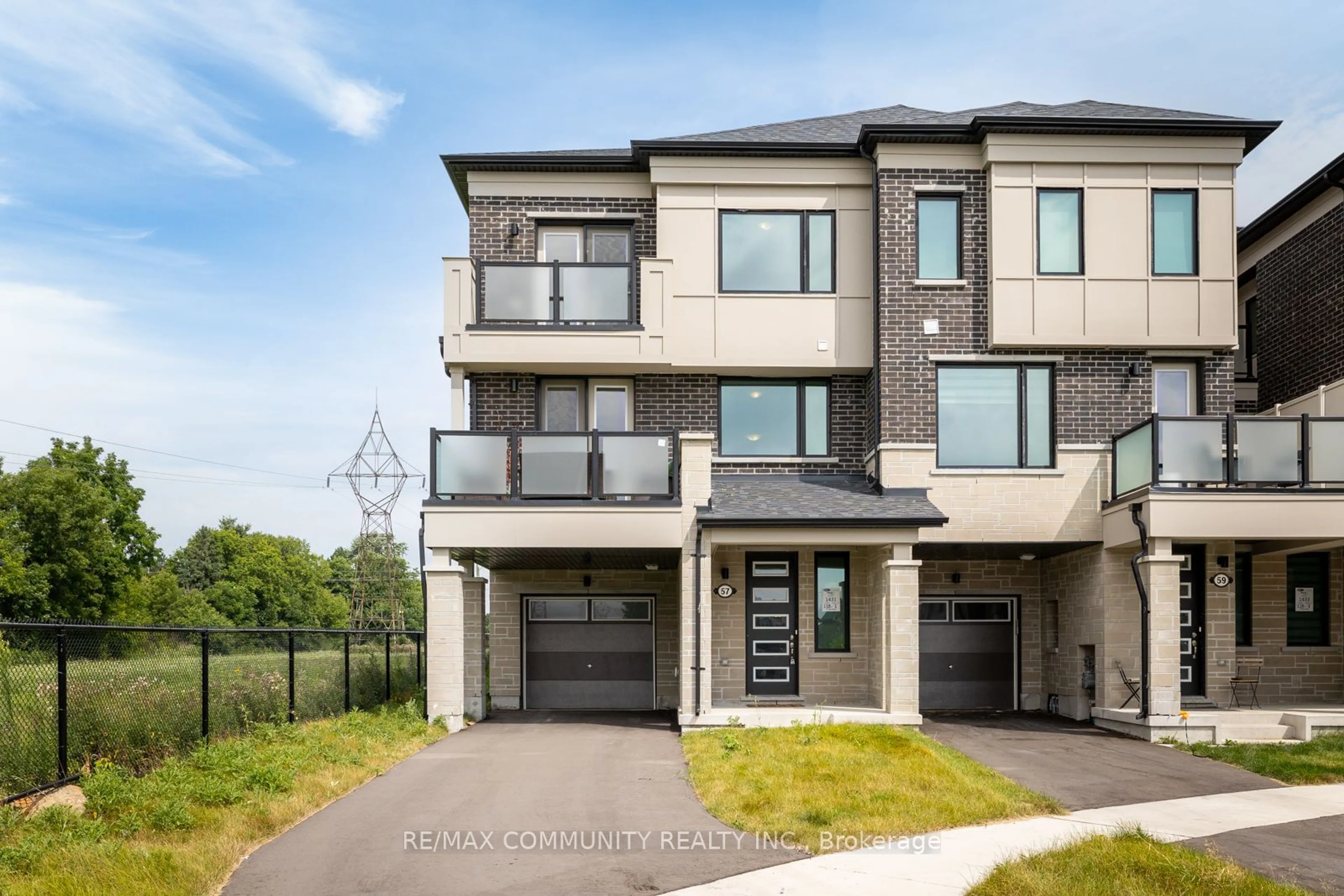 A pic from exterior of the house or condo for 57 Therma Cres, Markham Ontario L6C 1A6