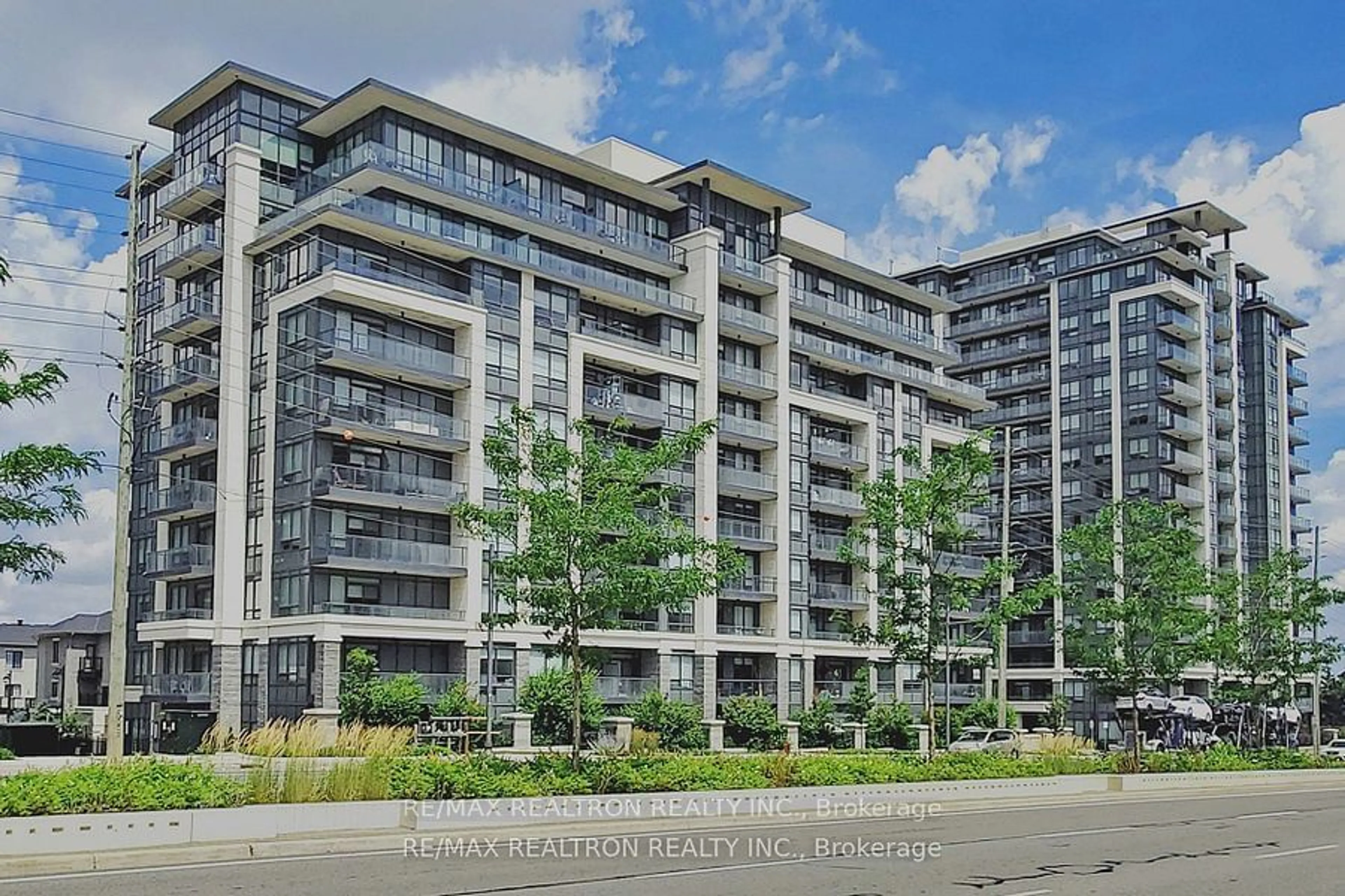 A pic from exterior of the house or condo for 396 Highway 7 #715, Richmond Hill Ontario L4B 0G7