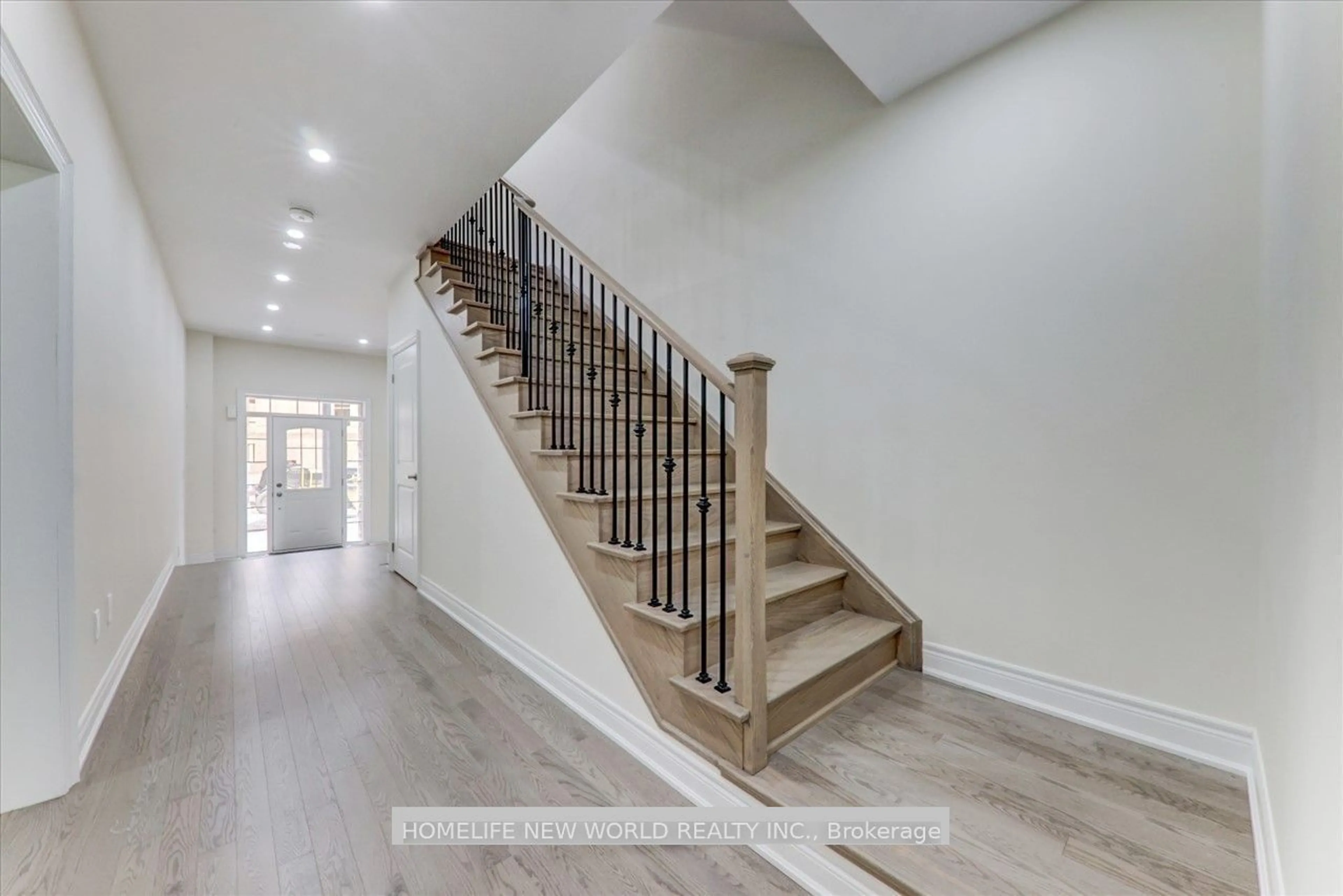 Stairs for 36 Andress Way, Markham Ontario L3S 0E9