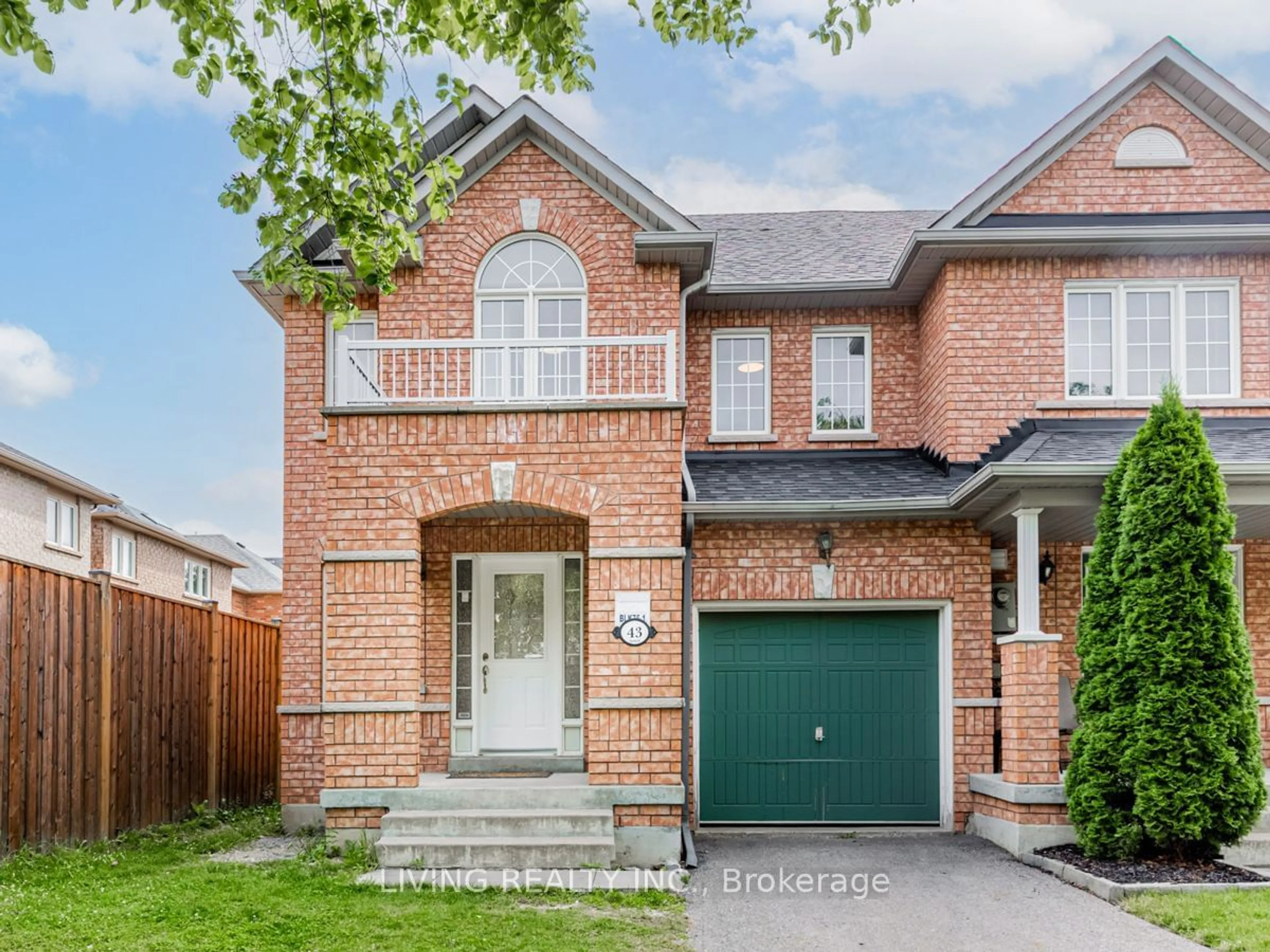 Home with brick exterior material for 43 Cathmar Dr, Markham Ontario L6E 2H2