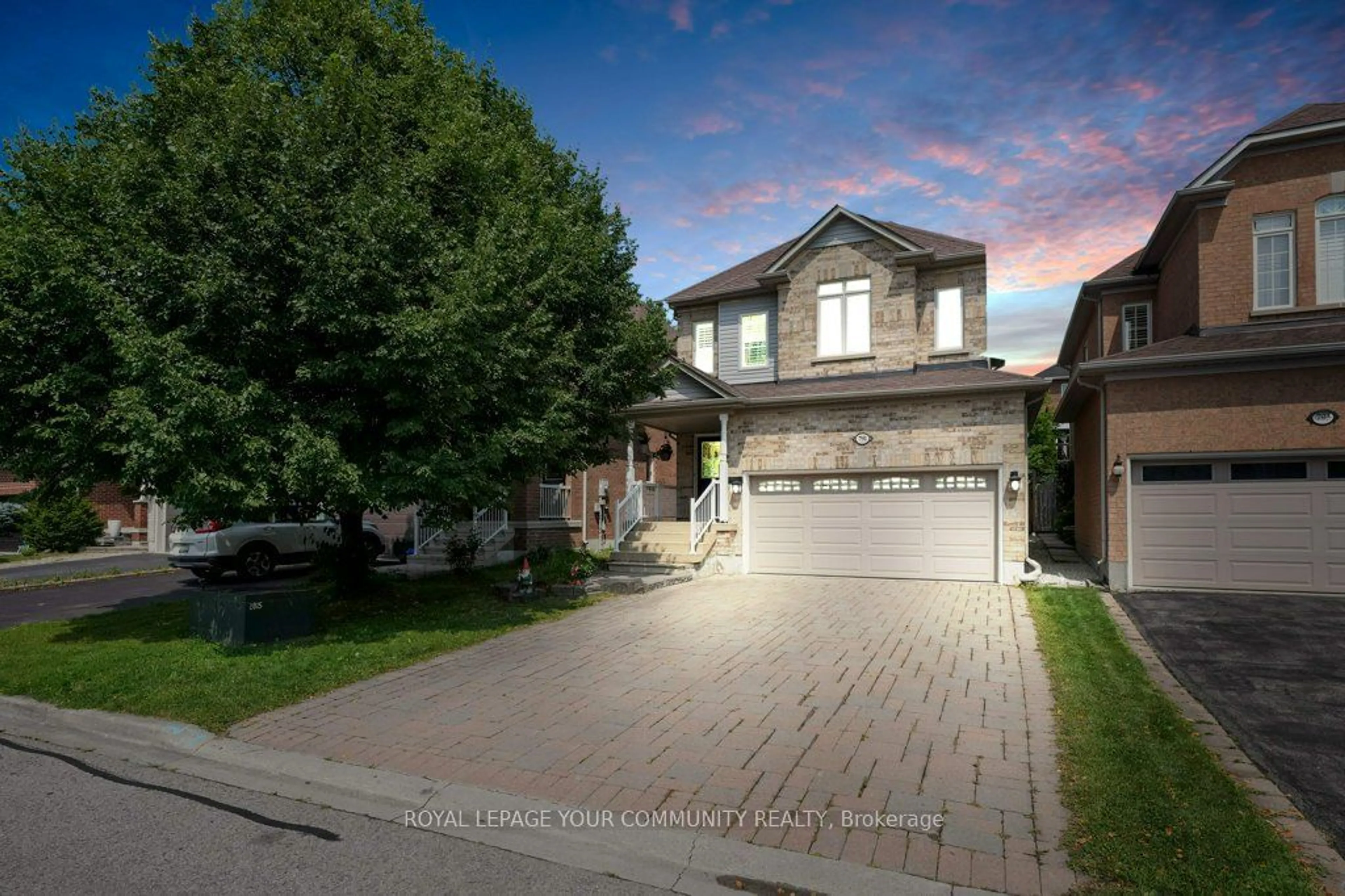 Frontside or backside of a home for 791 Colter St, Newmarket Ontario L3X 2V2