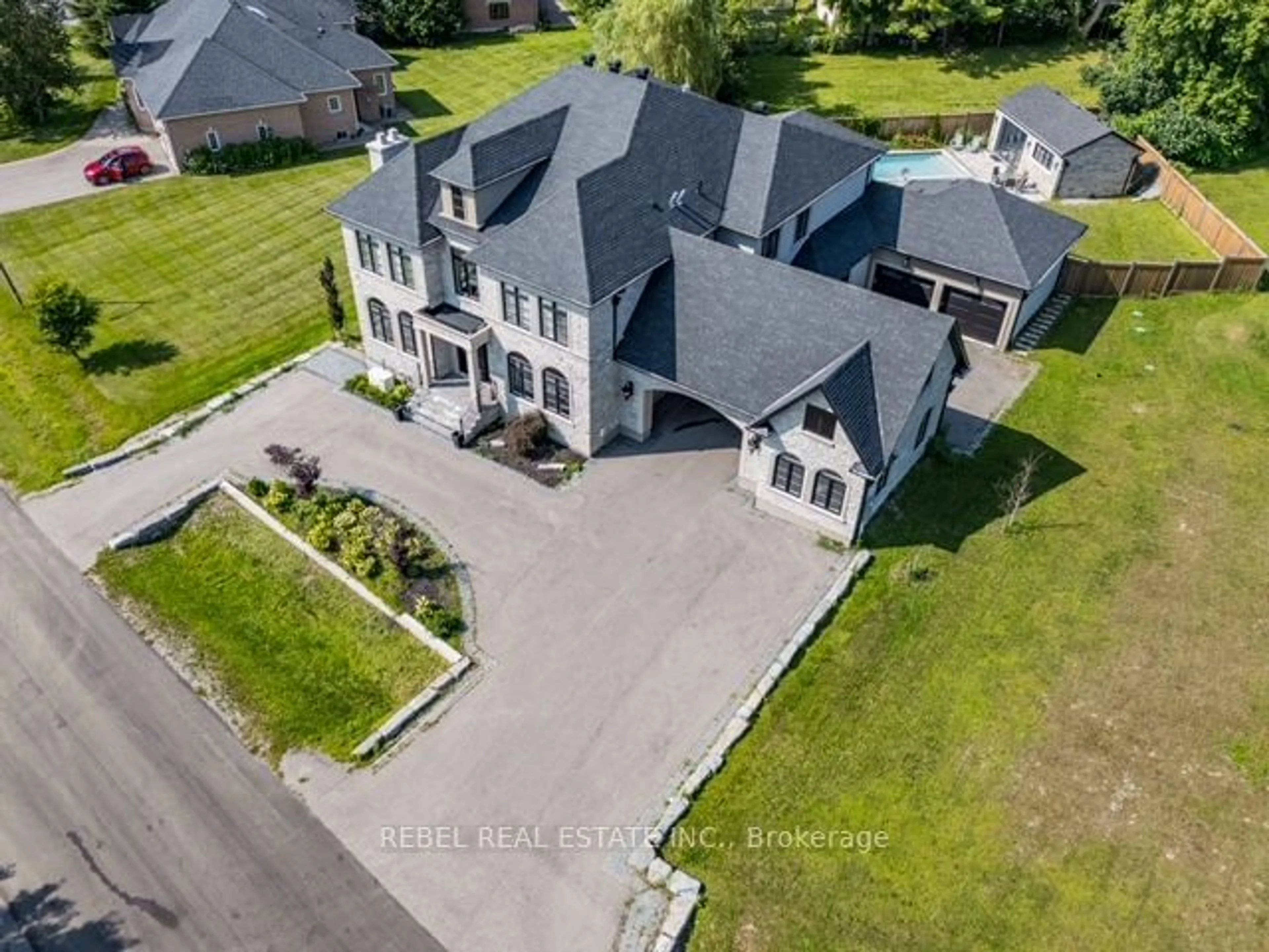 Frontside or backside of a home for 3 Vanvalley Dr, Whitchurch-Stouffville Ontario L4A 2E1