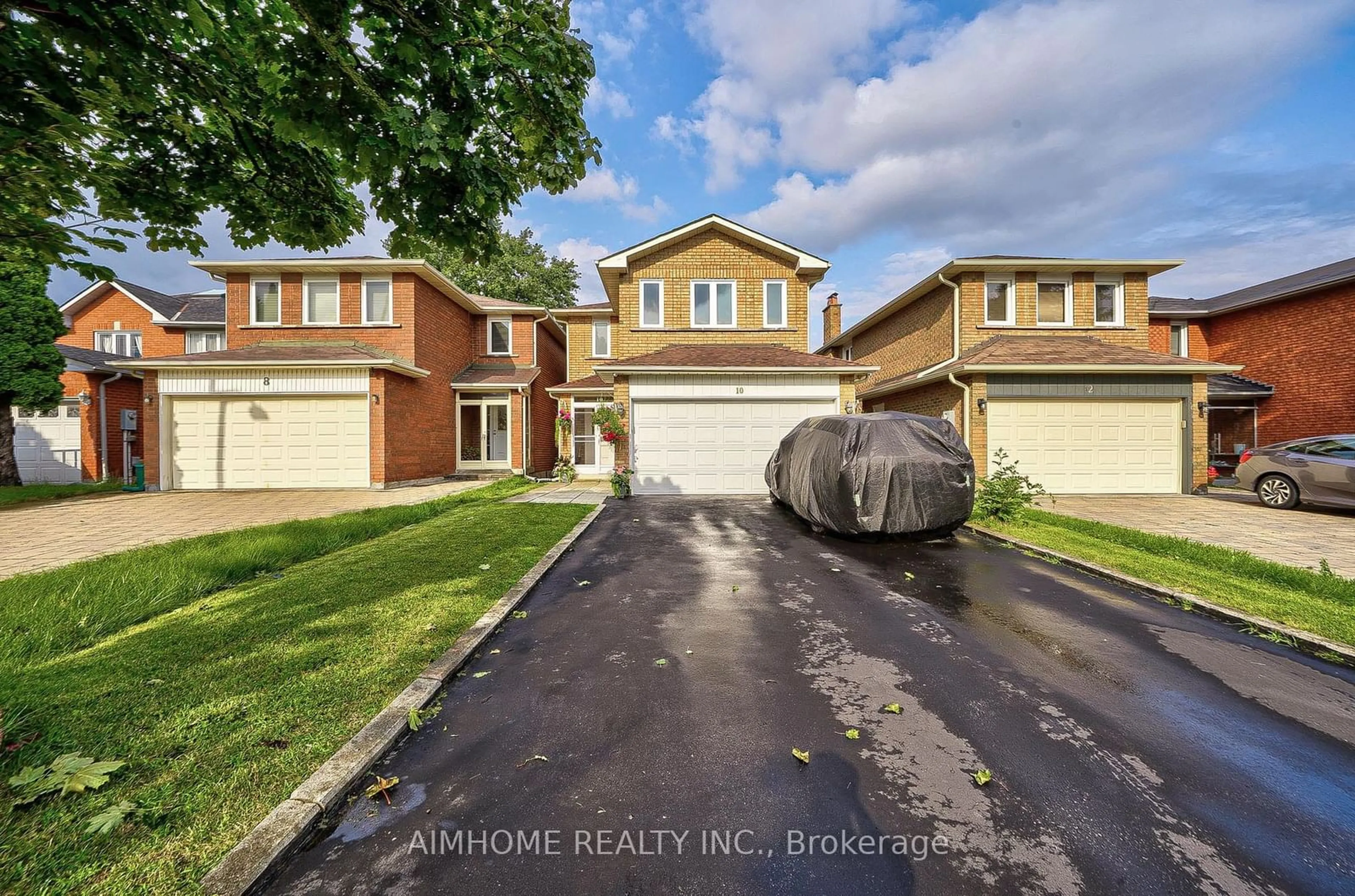 Frontside or backside of a home for 10 Olivewood Dr, Markham Ontario L3S 3E3