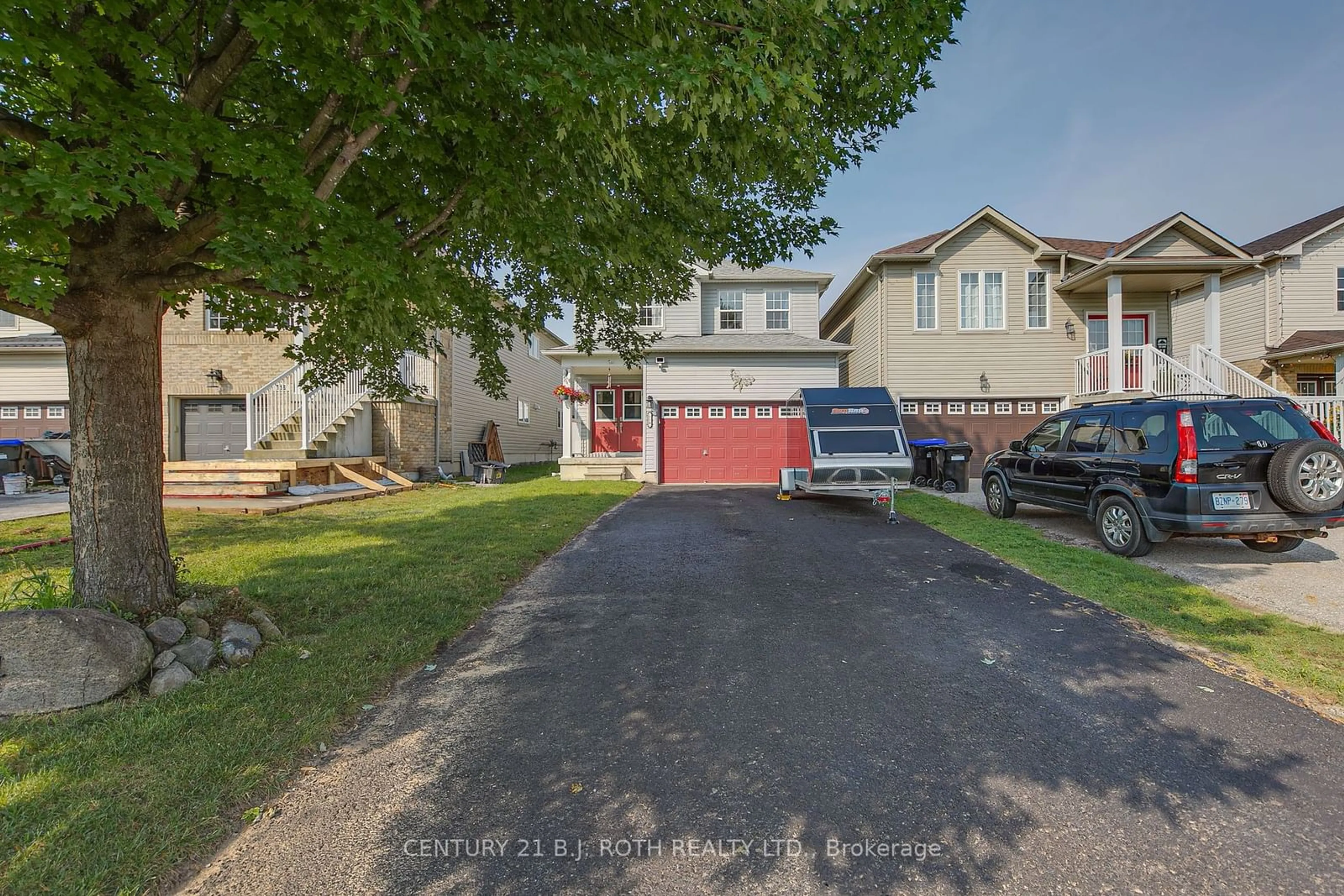 Street view for 114 Maplewood Dr, Essa Ontario L0M 1B4