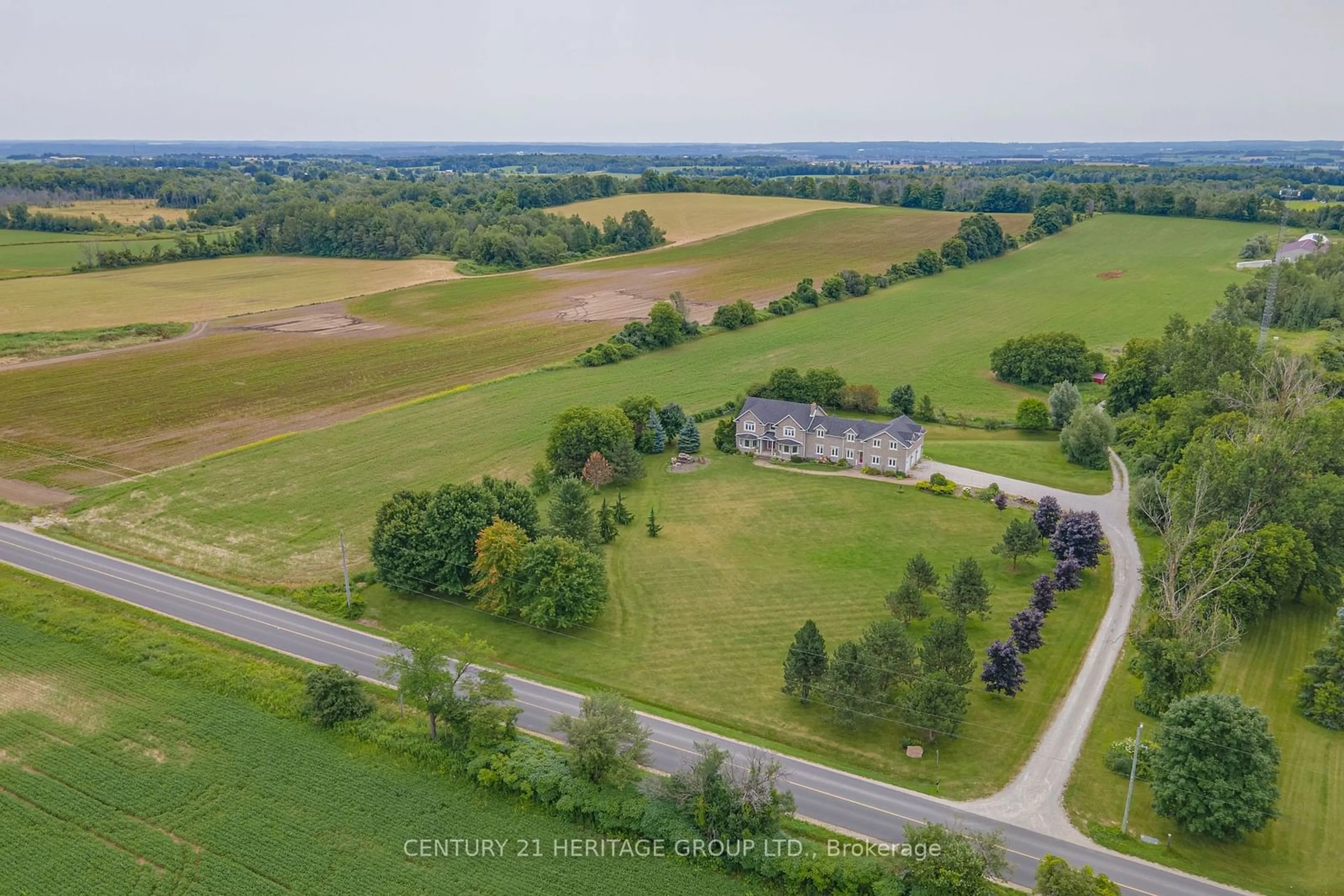 A pic from exterior of the house or condo, cottage for 3447 11th Line, Bradford West Gwillimbury Ontario L3Z 3N5