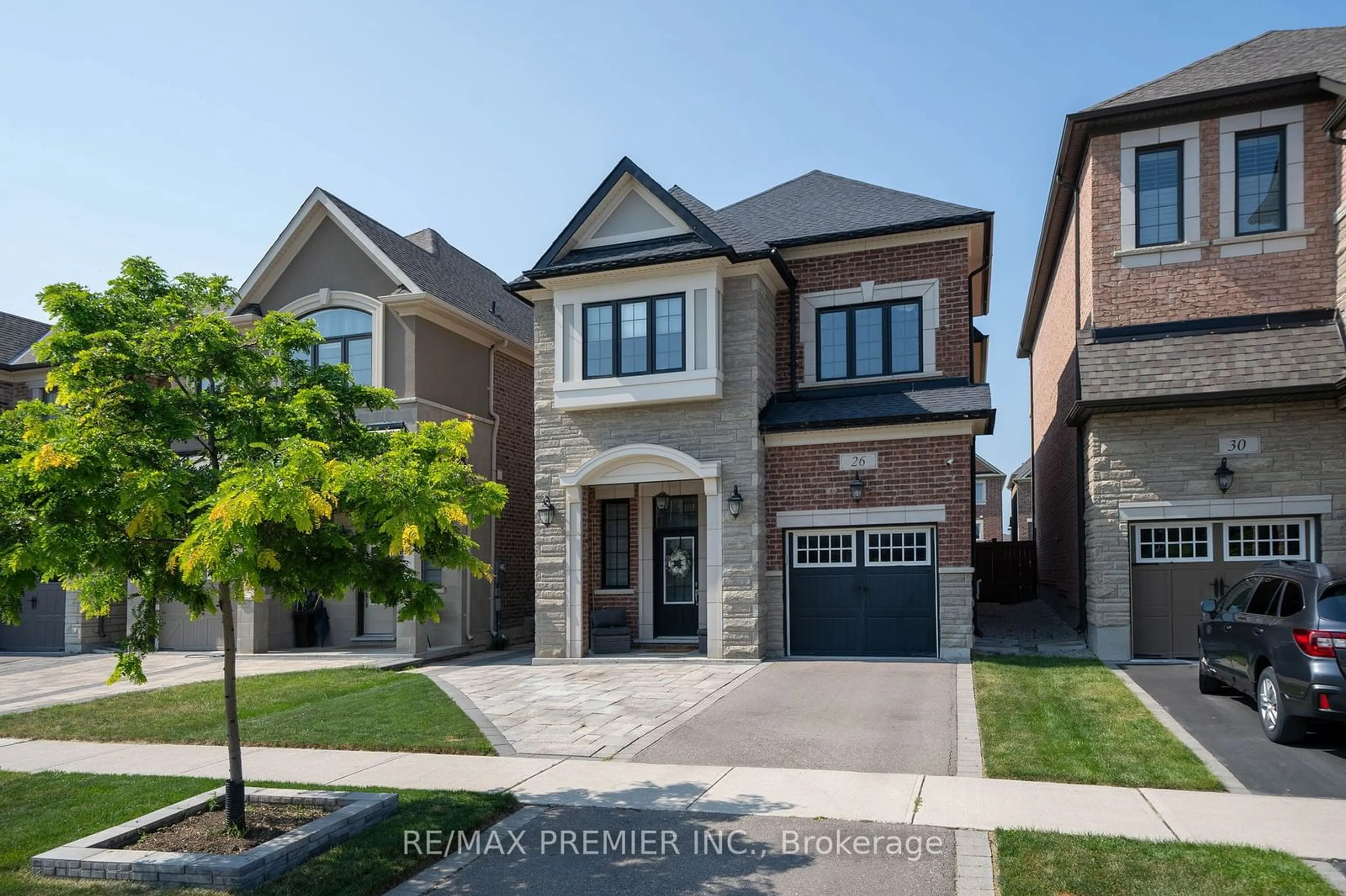 Home with brick exterior material for 26 Faust Rdge, Vaughan Ontario L4H 4T1