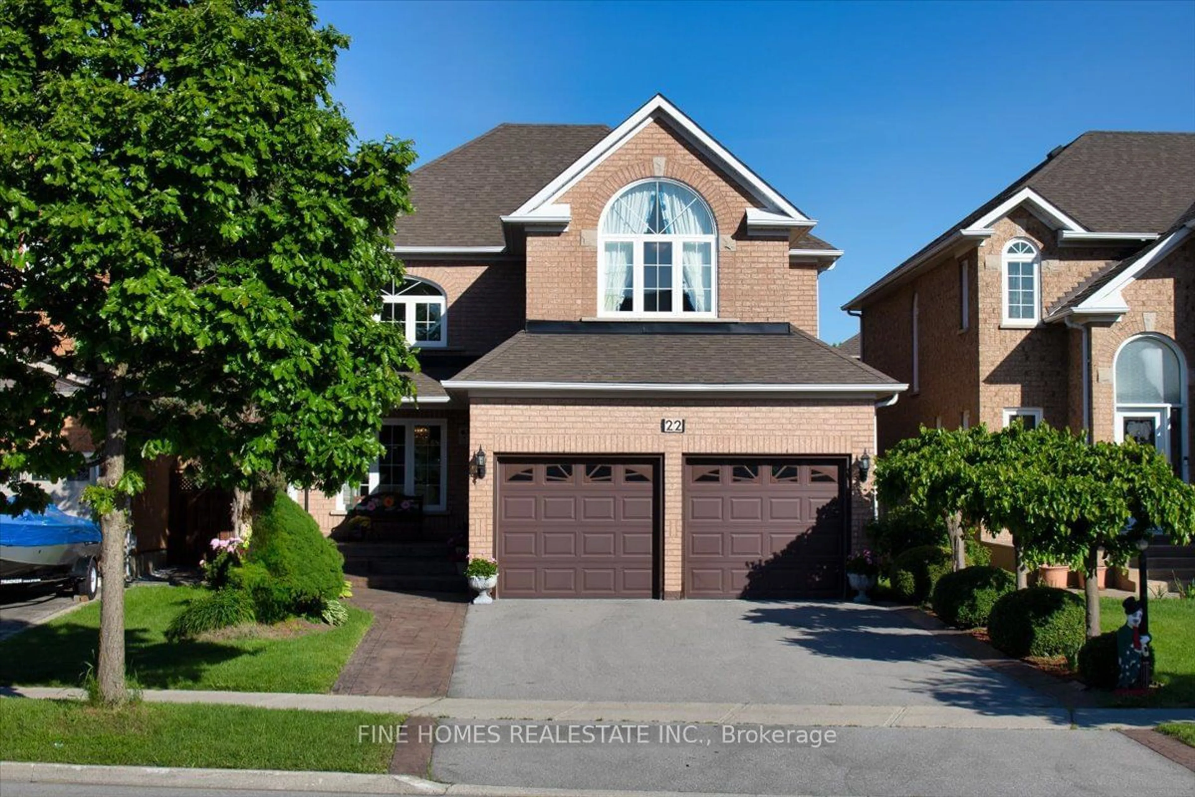 Frontside or backside of a home for 22 Hawker Rd, Vaughan Ontario L6A 2H6