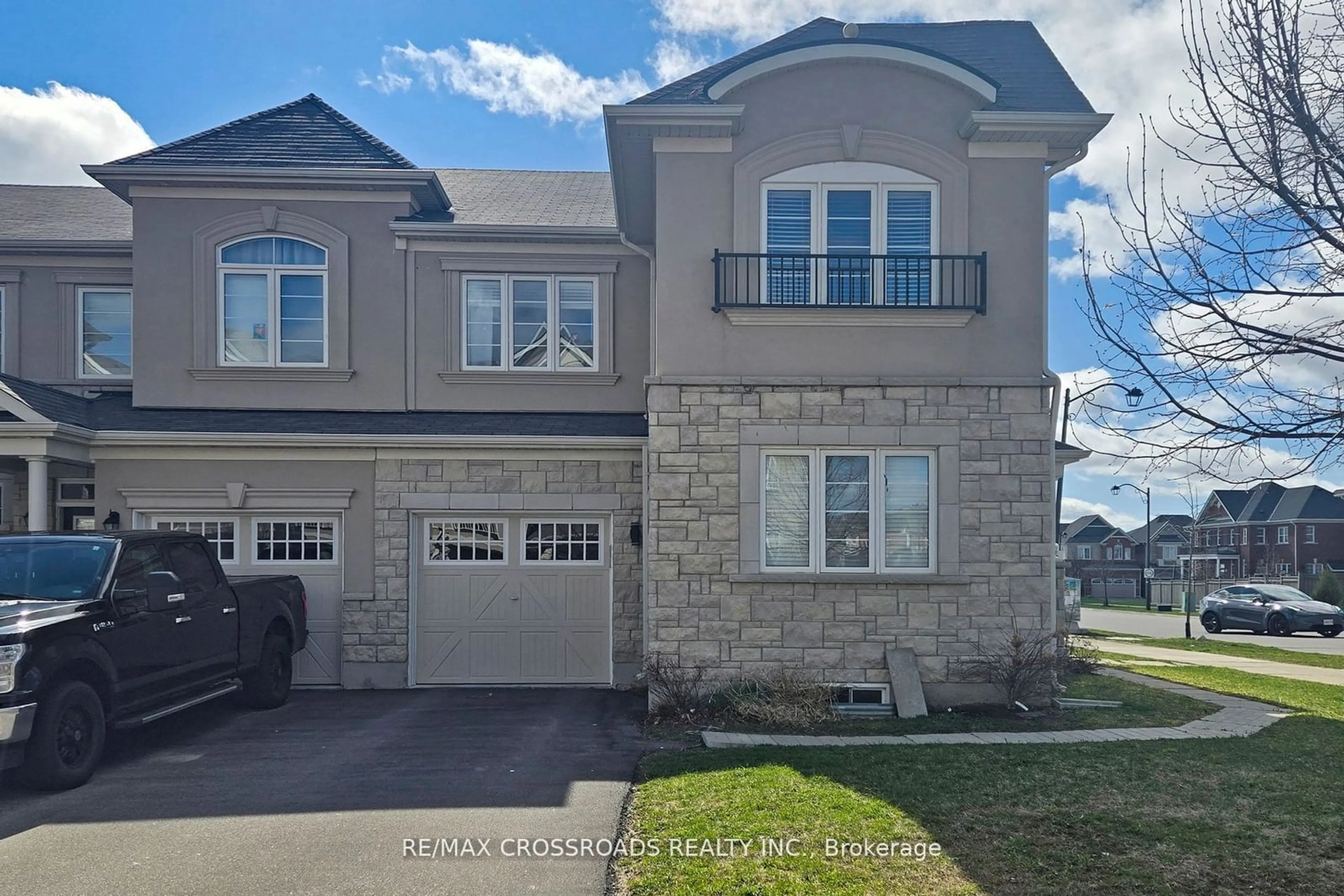 A pic from exterior of the house or condo for 158 Thomas Phillips Dr, Aurora Ontario L4G 0X8