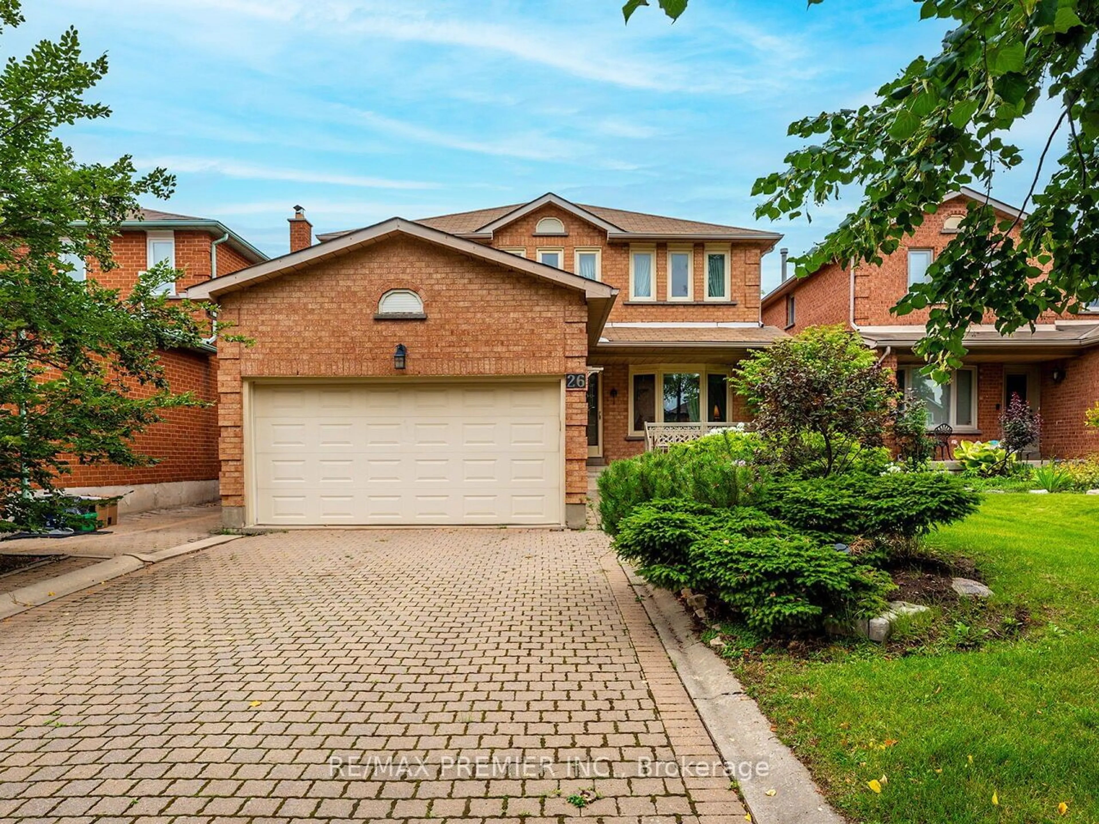 Home with brick exterior material for 26 Dicarlo Dr, Vaughan Ontario L6A 1K4