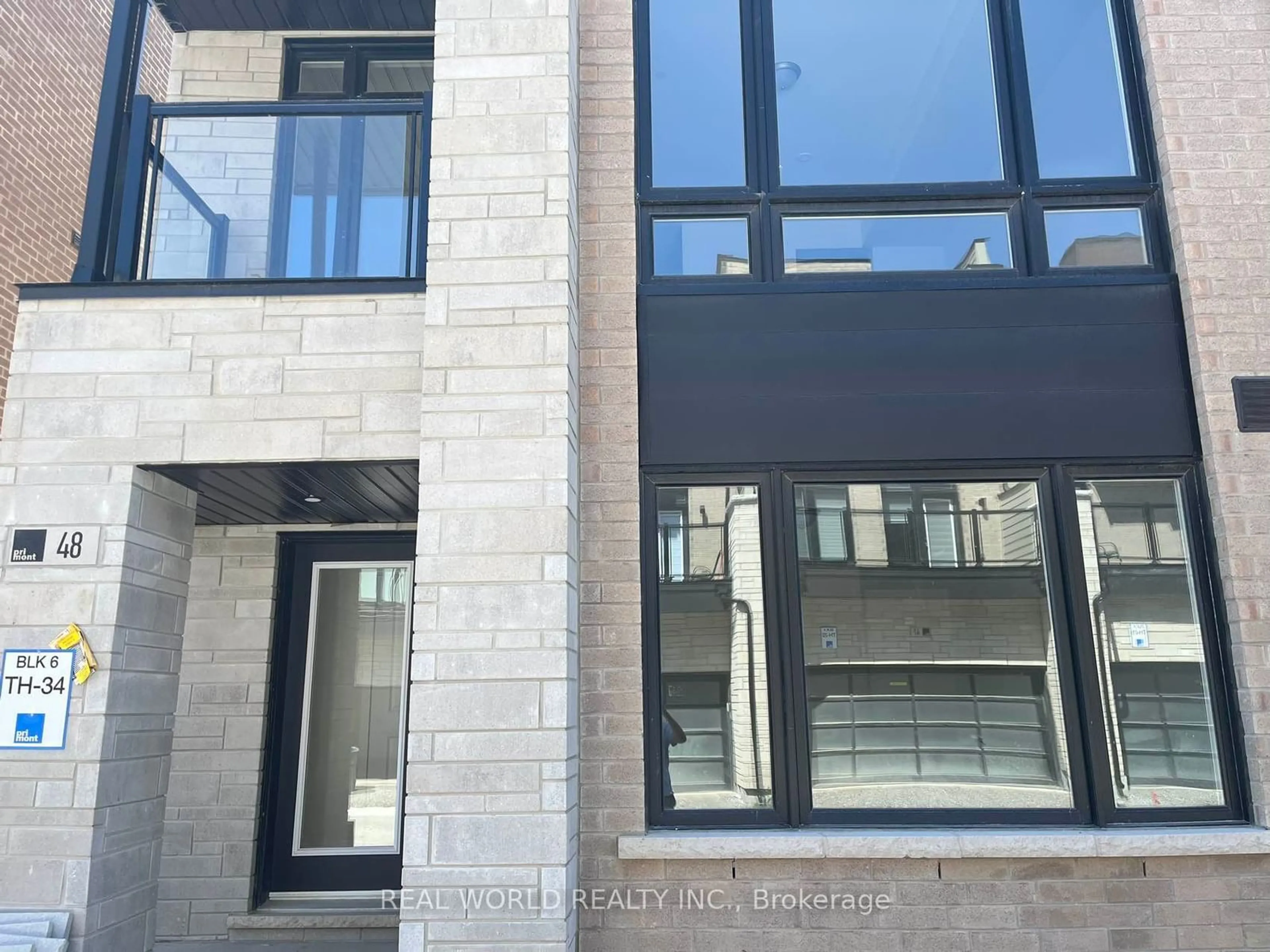 A pic from exterior of the house or condo for 48 Credit Lane, Richmond Hill Ontario L4E 1G9