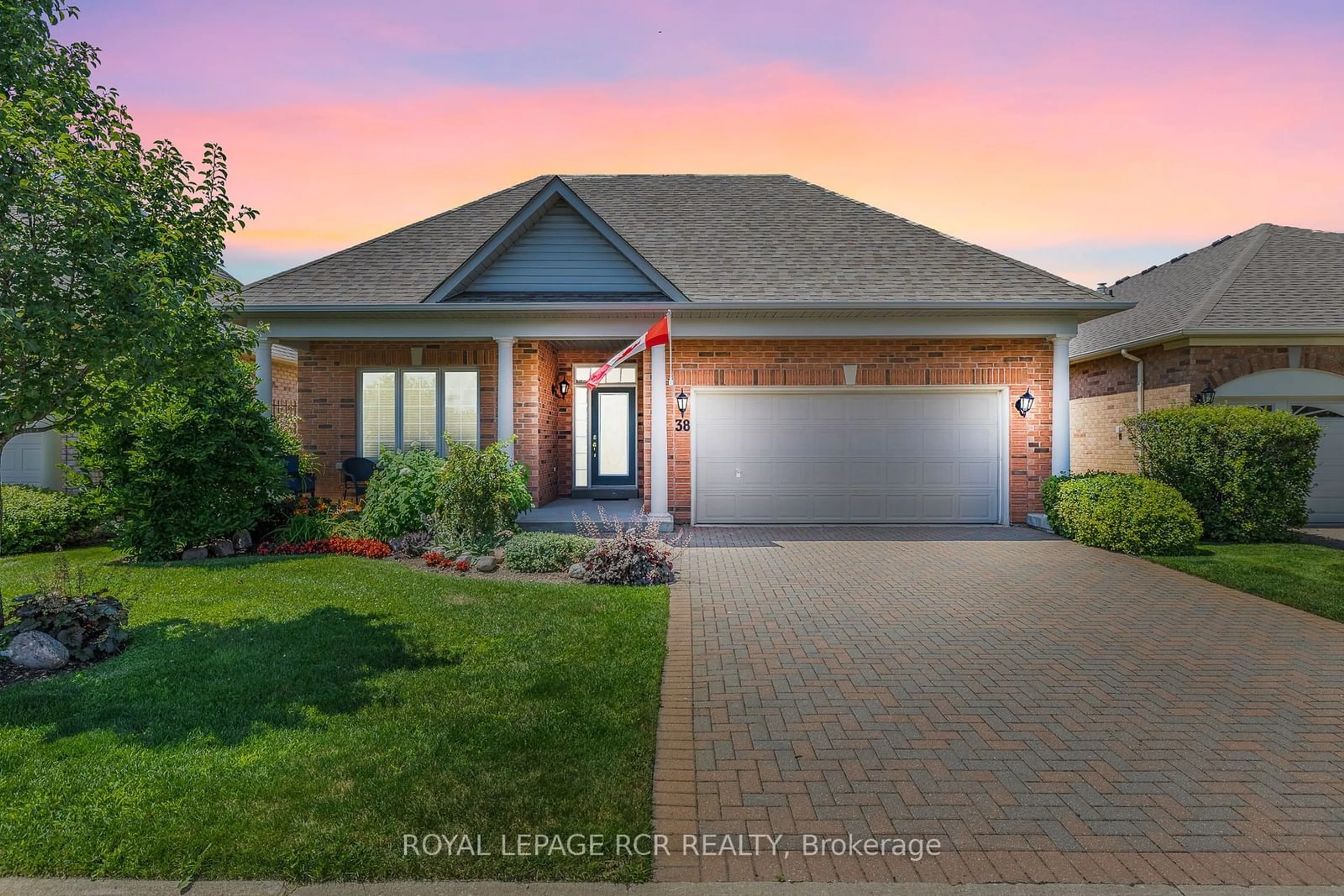 Home with brick exterior material for 38 Mcdermott Tr, Whitchurch-Stouffville Ontario L4A 1N5