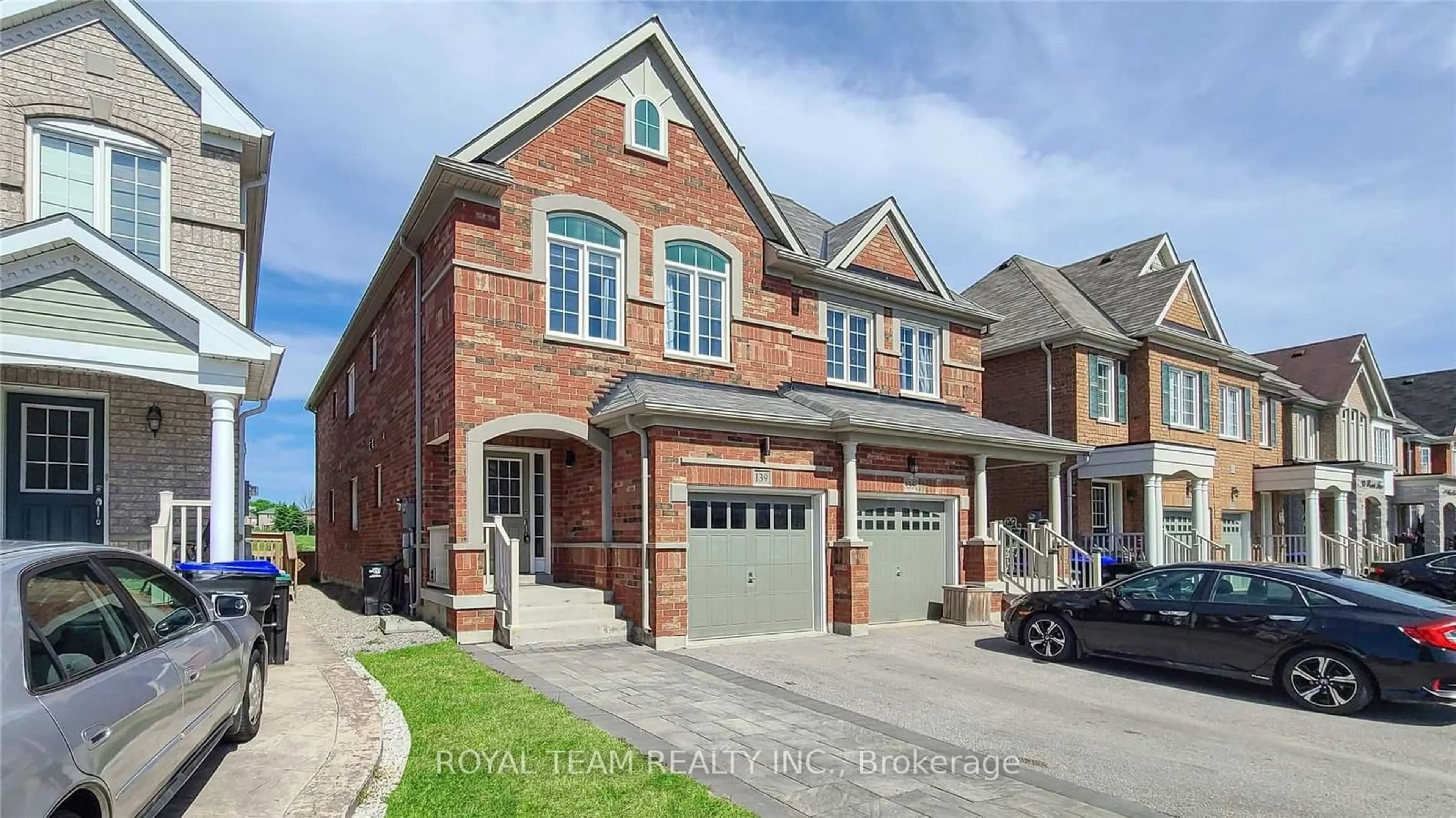 Home with brick exterior material for 139 Russel Dr, Bradford West Gwillimbury Ontario L3Z 0M8