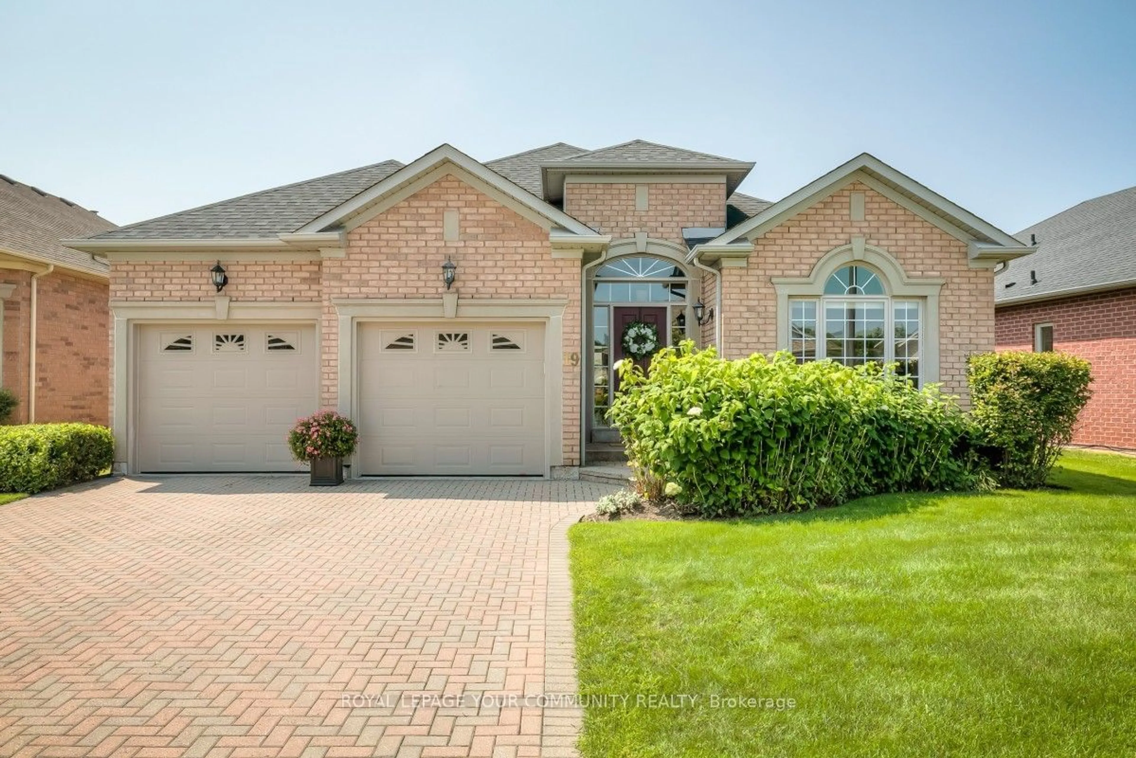 Home with brick exterior material for 19 Boros Link, Whitchurch-Stouffville Ontario L4A 1N7