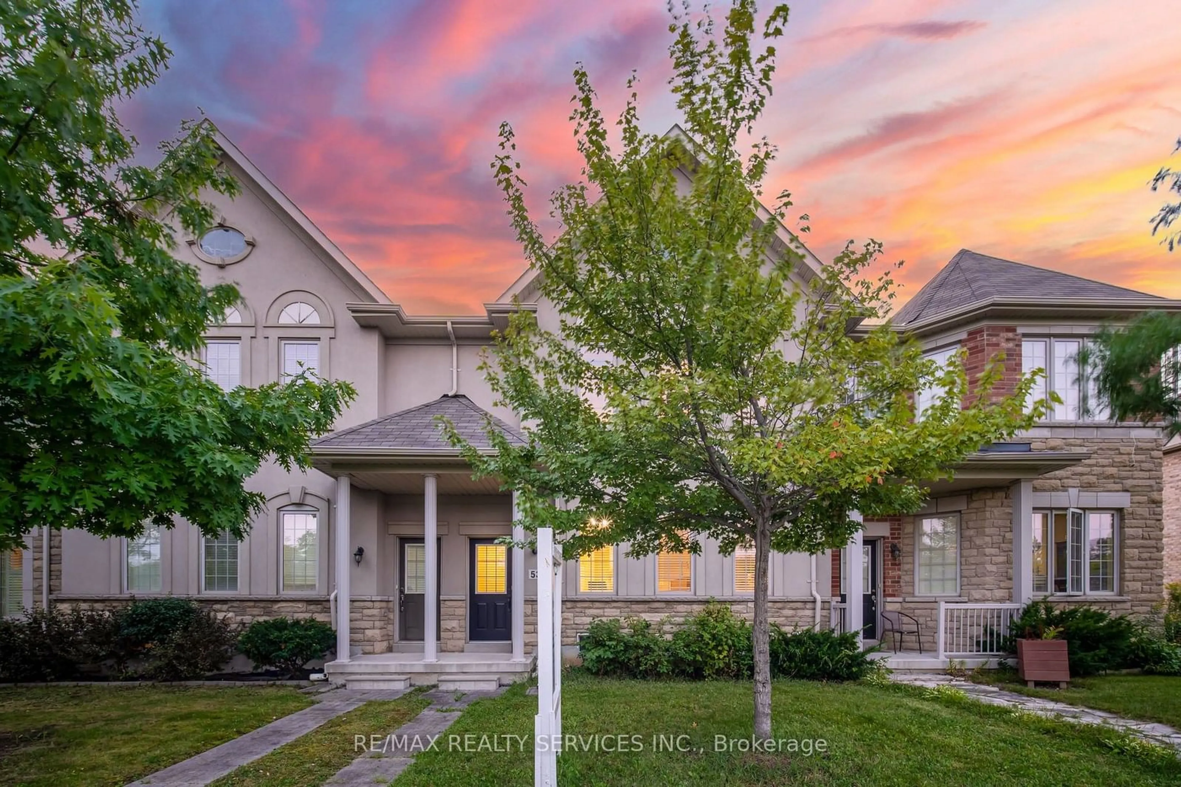 A pic from exterior of the house or condo for 53 Vettese Crt, Markham Ontario L6B 0V7