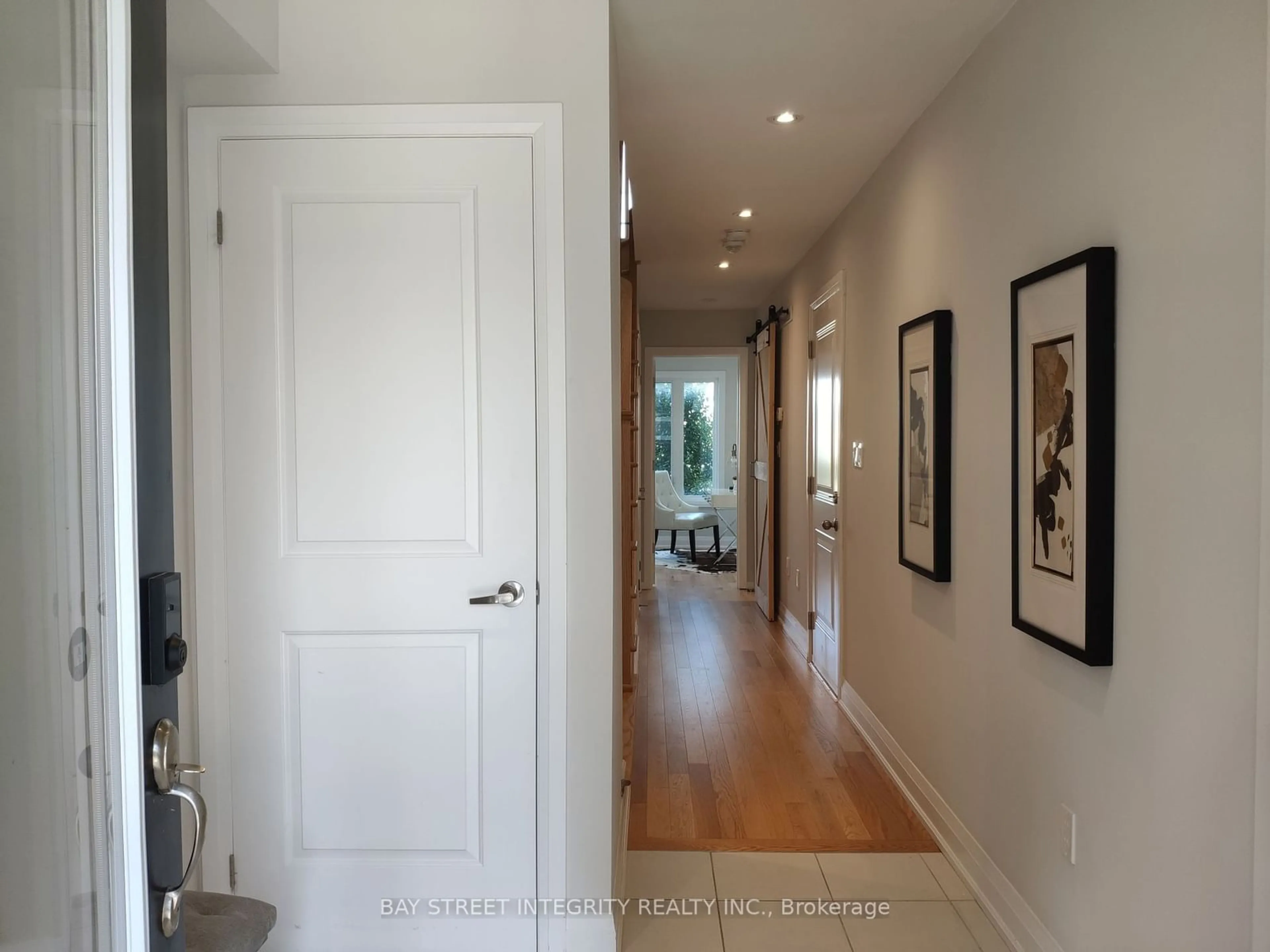 Indoor entryway for 194 Moneypenny Pl, Vaughan Ontario L4J 0K9