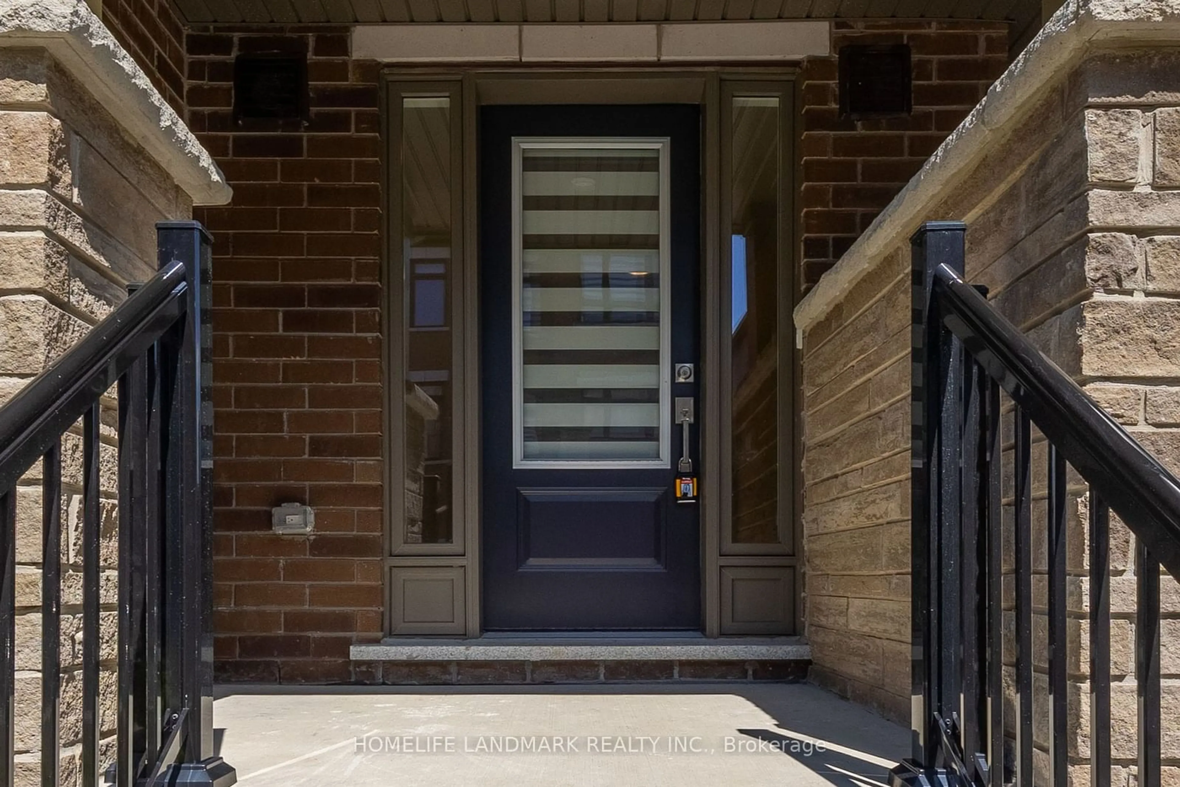 Indoor entryway for 70 Riley Reed Lane, Richmond Hill Ontario L4S 0M3