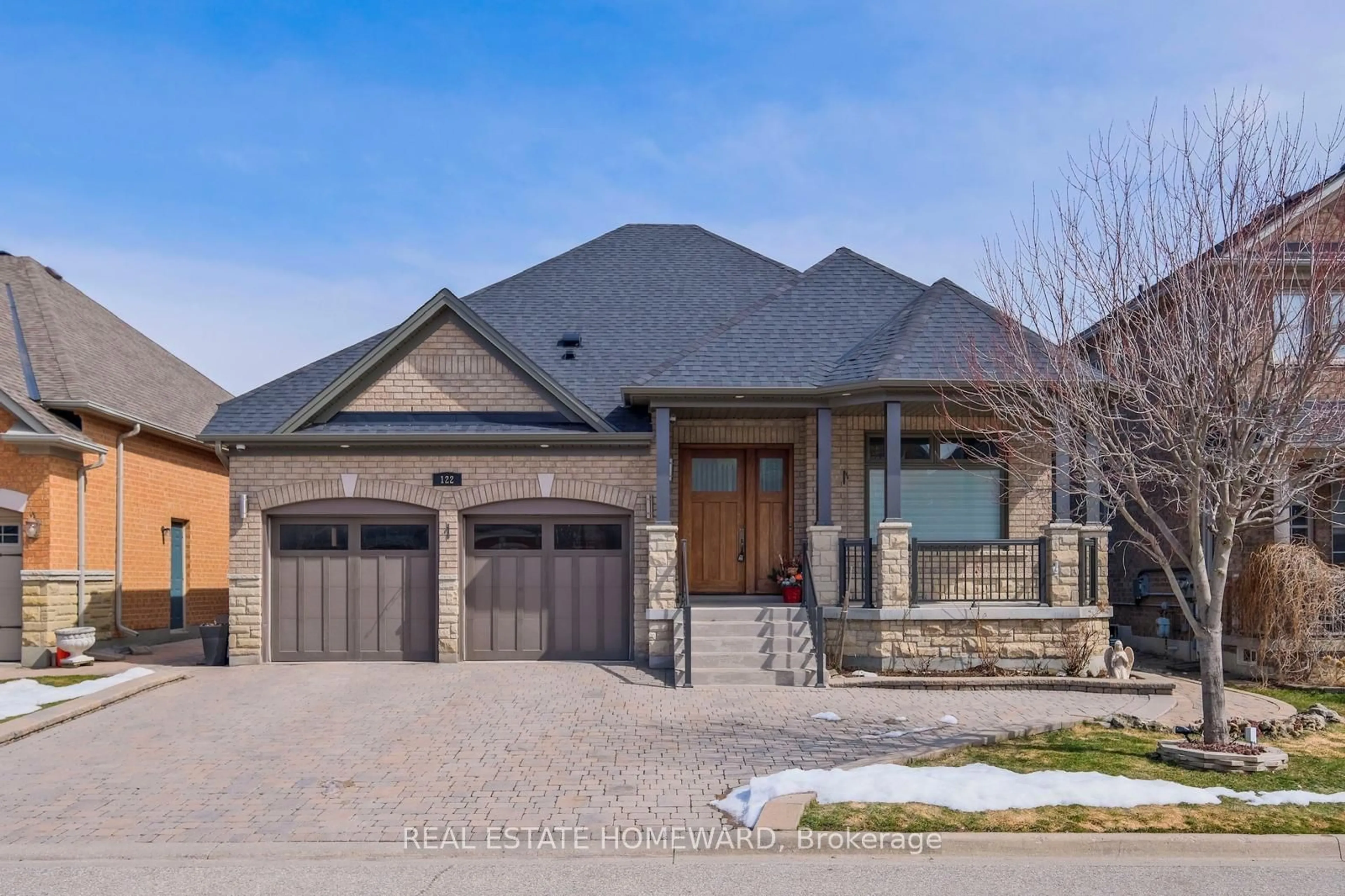 Frontside or backside of a home for 122 Pieta Pl, Vaughan Ontario L4H 3G2