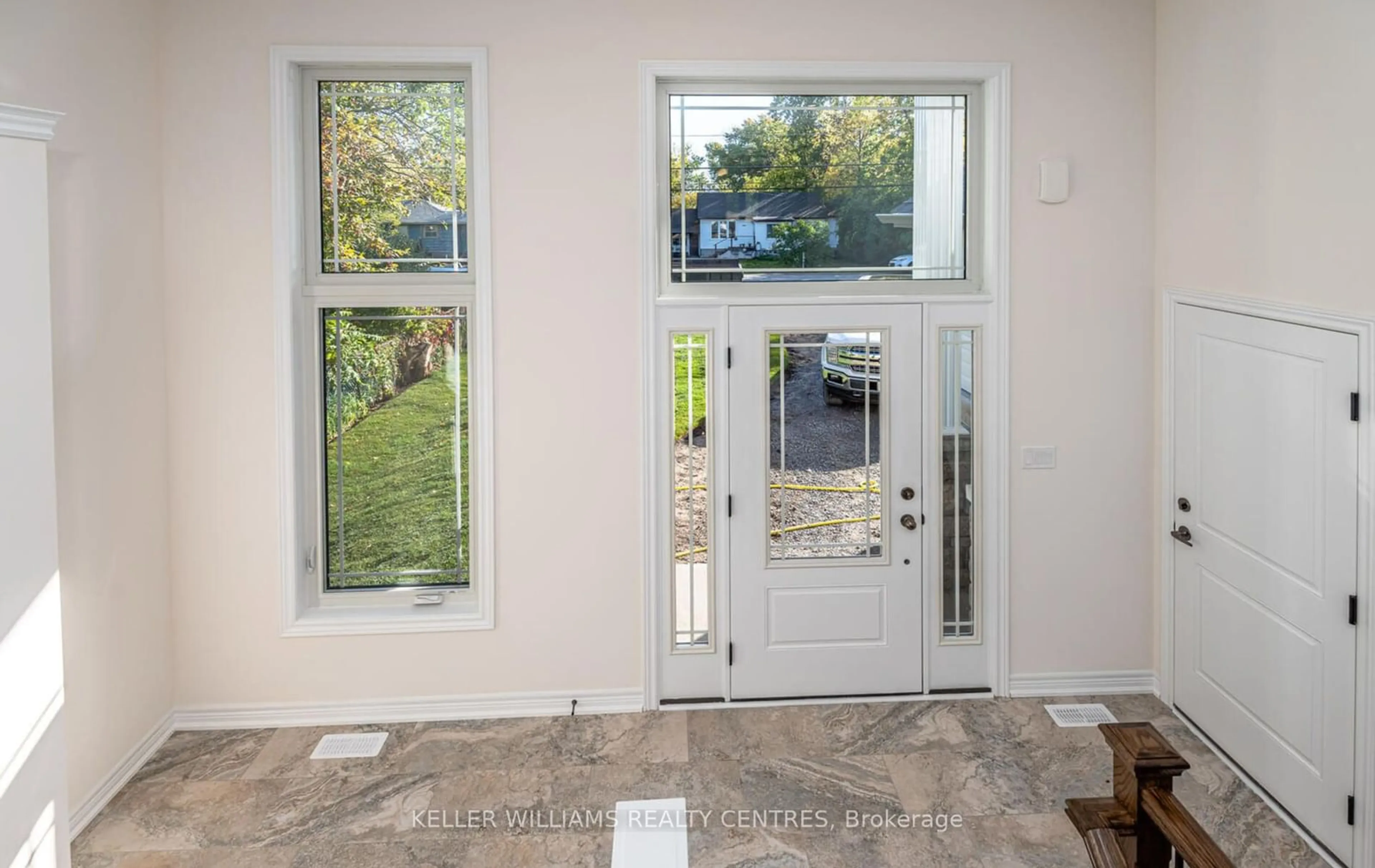 Indoor entryway, wood floors for 849 Trivetts Rd, Georgina Ontario L4P 3E9