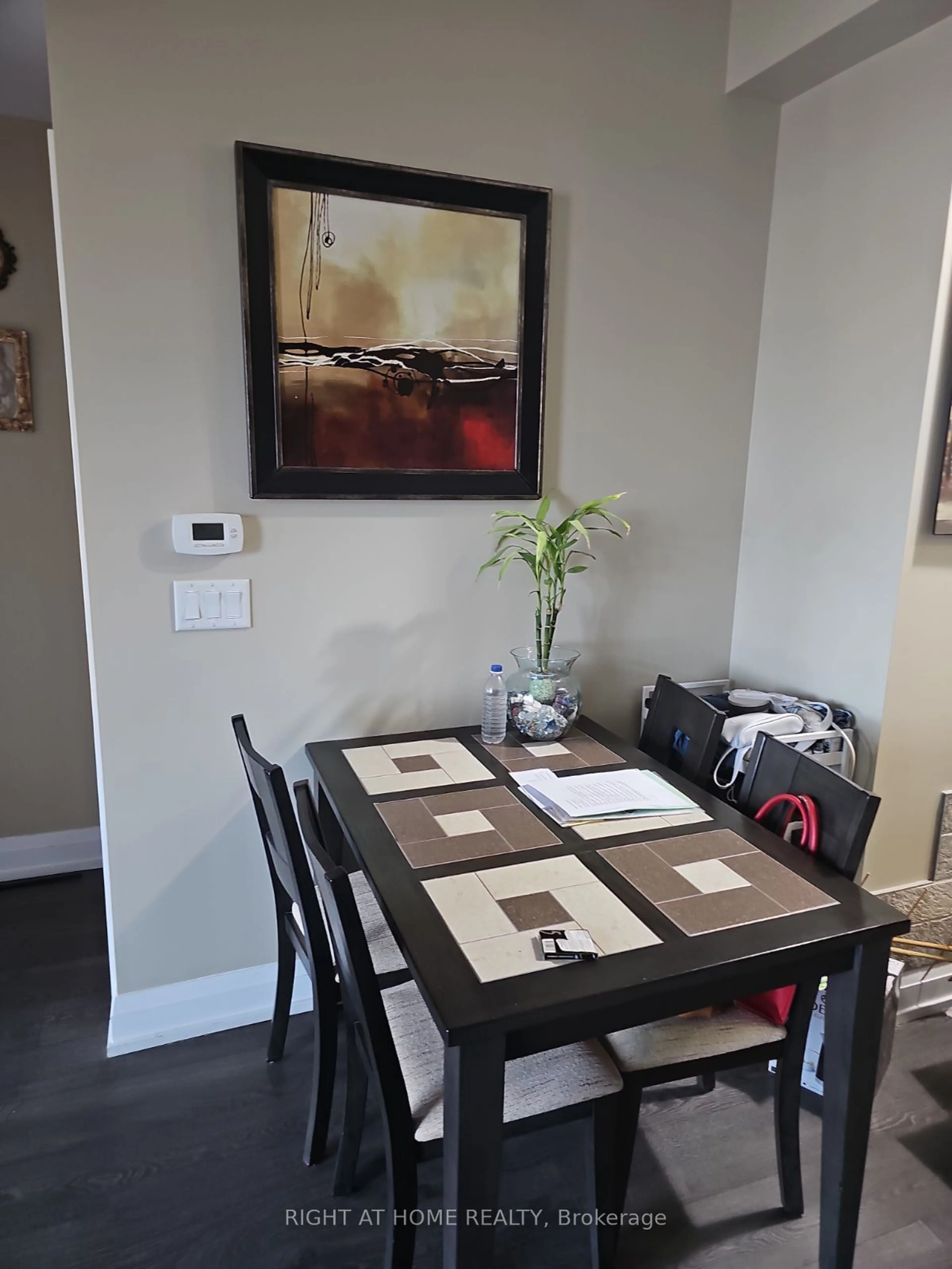 Dining room for 7900 Bathurst St #714, Vaughan Ontario L4J 0J9