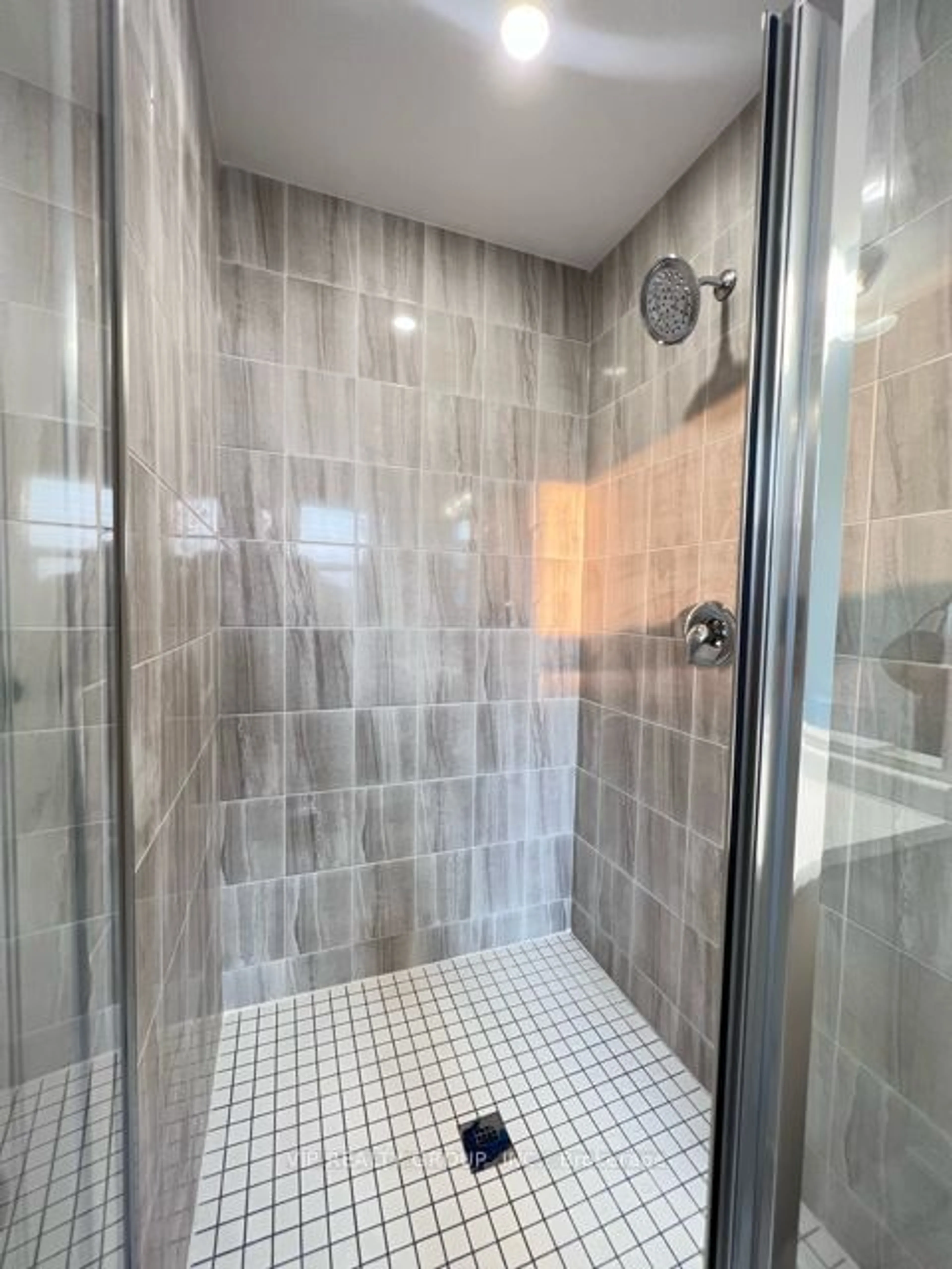 Contemporary bathroom for 56 Millman Lane, Richmond Hill Ontario L4S 1N7