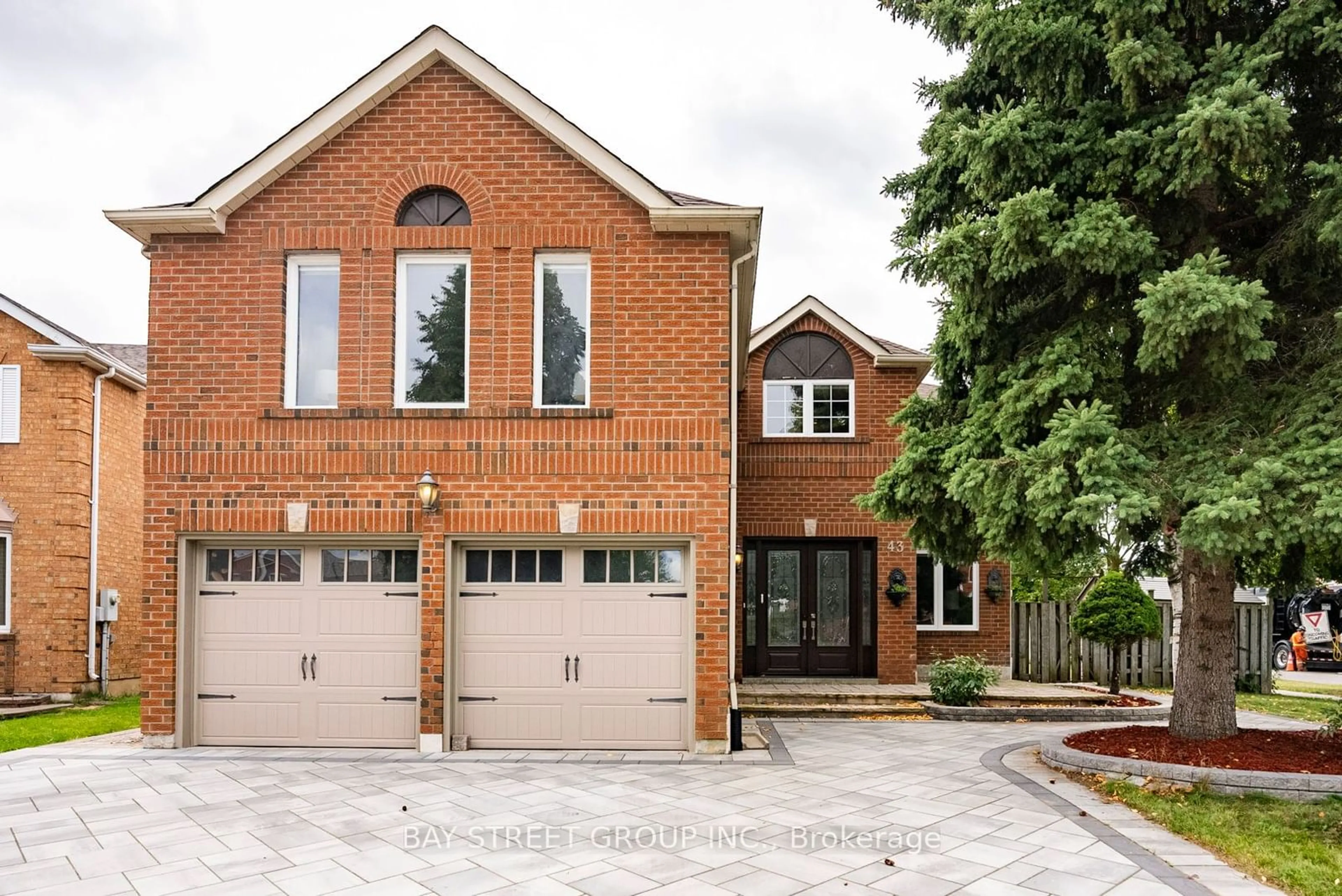 Home with brick exterior material for 43 Conistan Rd, Markham Ontario L3R 8K8