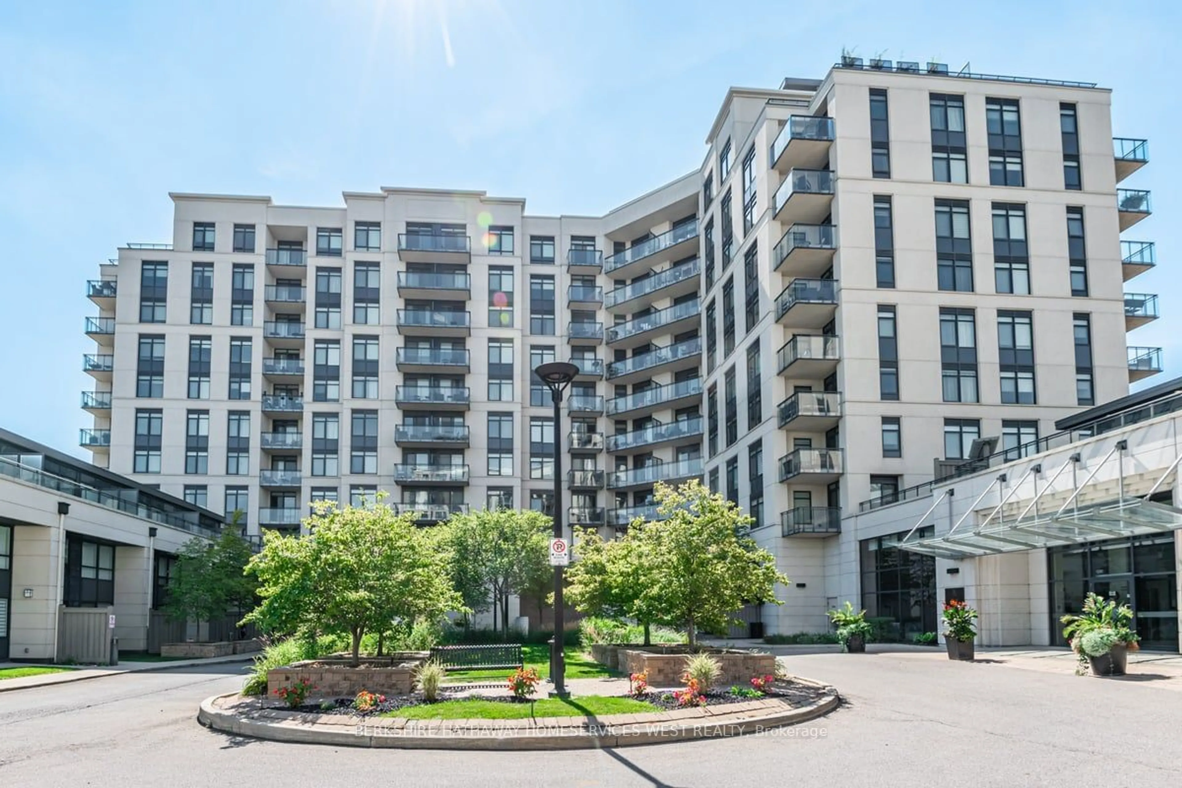 A pic from exterior of the house or condo for 24 Woodstream Blvd #607, Vaughan Ontario L4L 8C4