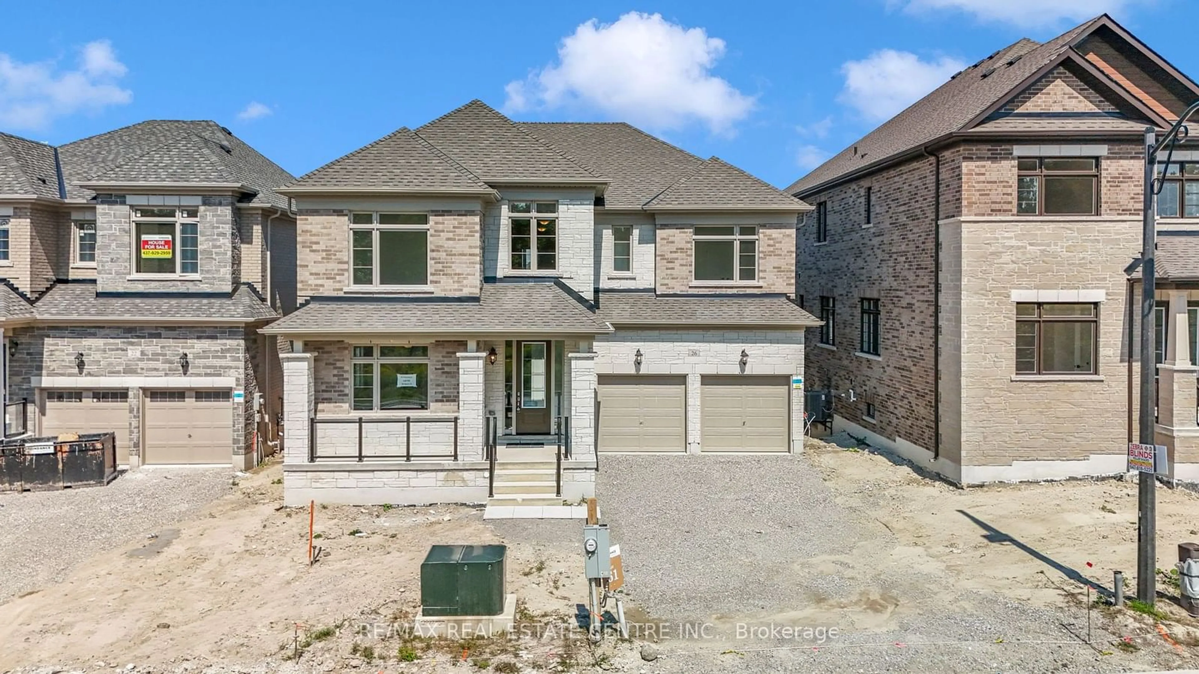 Frontside or backside of a home, the street view for 26 Hearn St, Bradford West Gwillimbury Ontario L0G 1B0