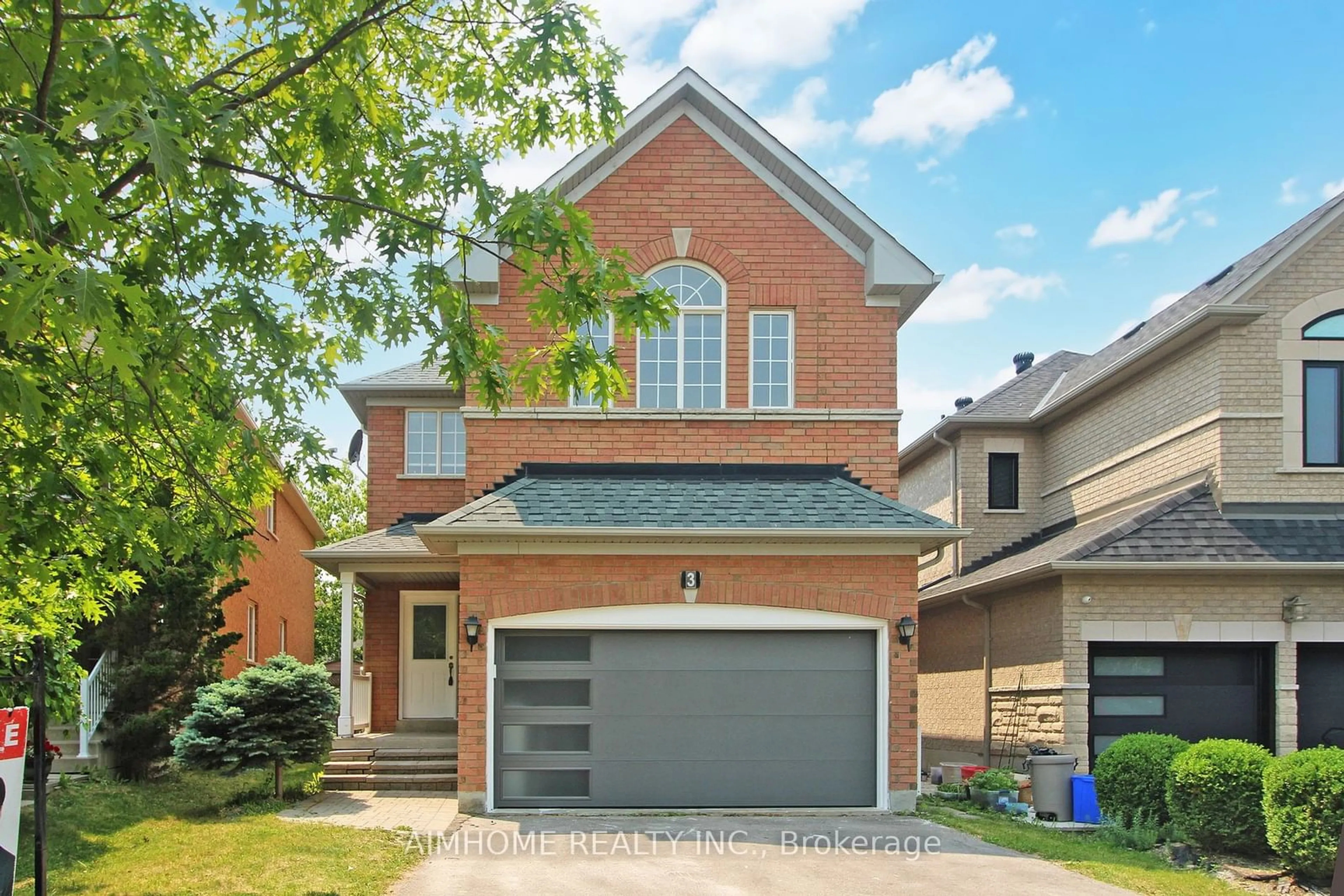 Home with brick exterior material for 3 Quetico Dr, Richmond Hill Ontario L4B 3S8