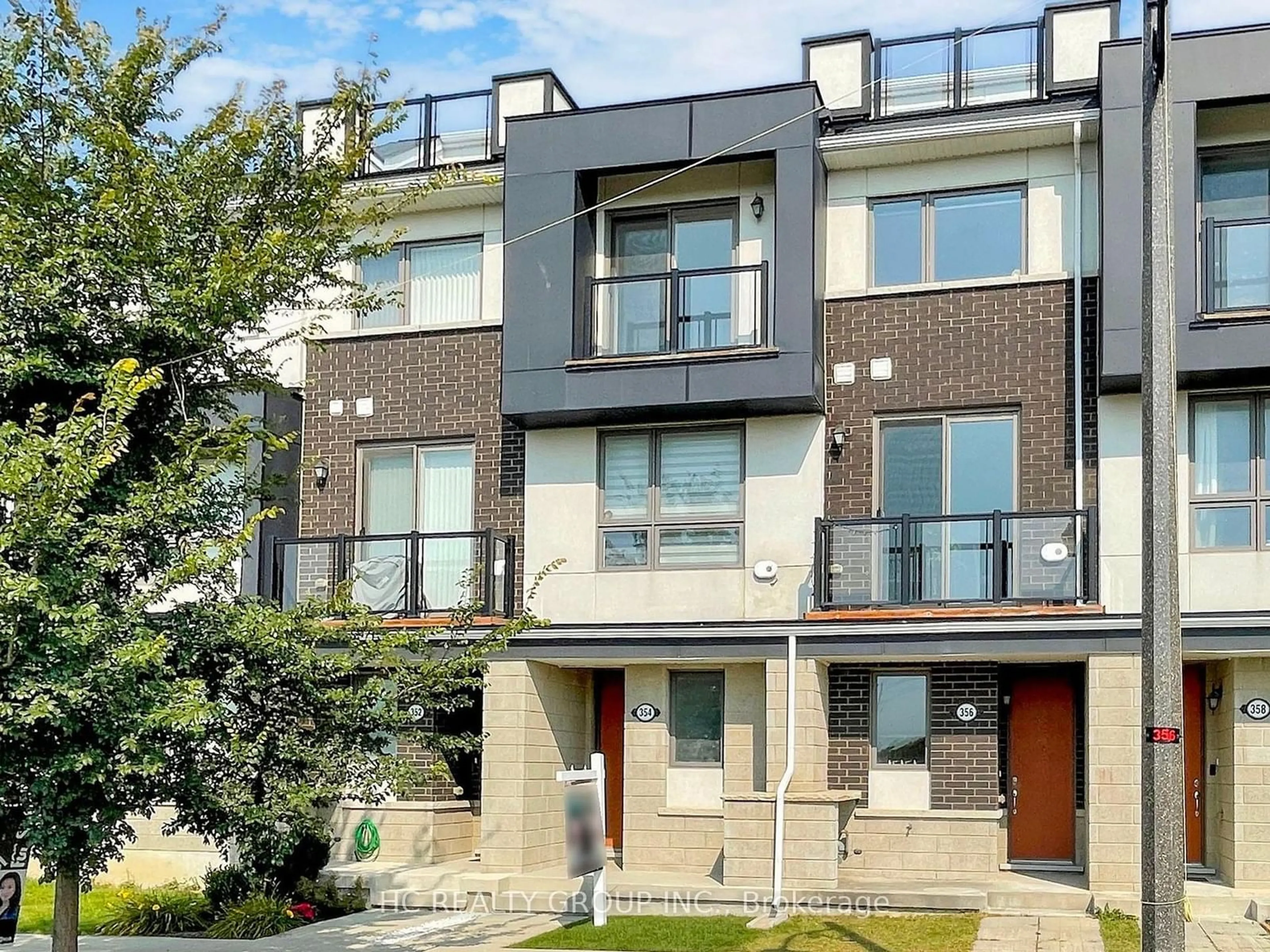 A pic from exterior of the house or condo for 354 Arthur Bonner Ave, Markham Ontario L6B 1N2